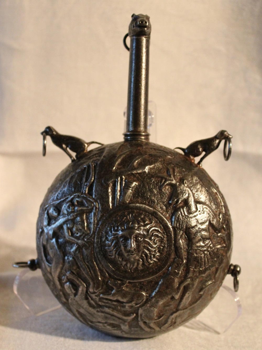 Diana e Atteone (fiasca per la polvere da sparo) - bottega Italia settentrionale (seconda metà XVI)