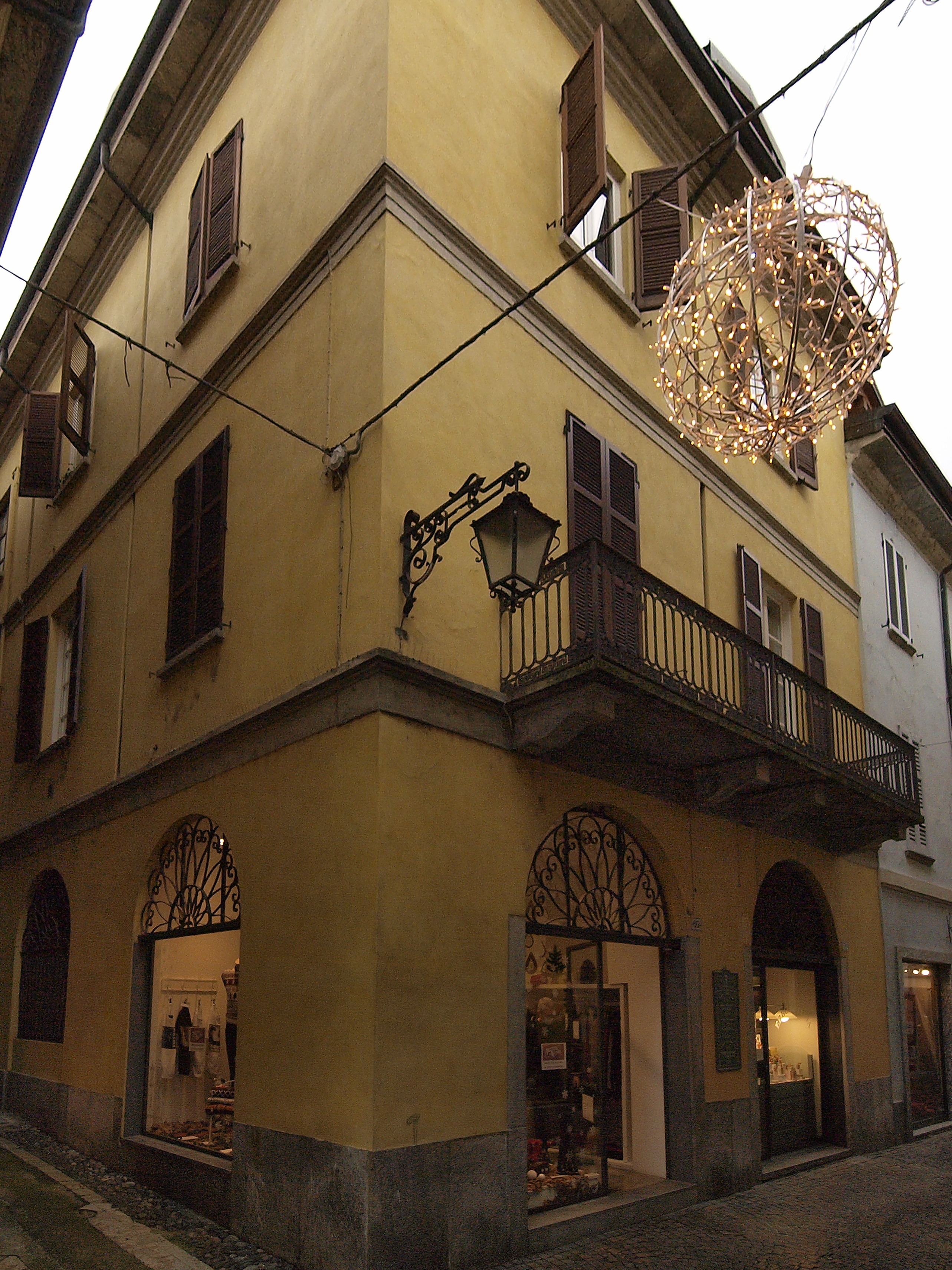 [casa in vicolo Folcioni, 2] (casa) - ARONA (NO)  (XIX)