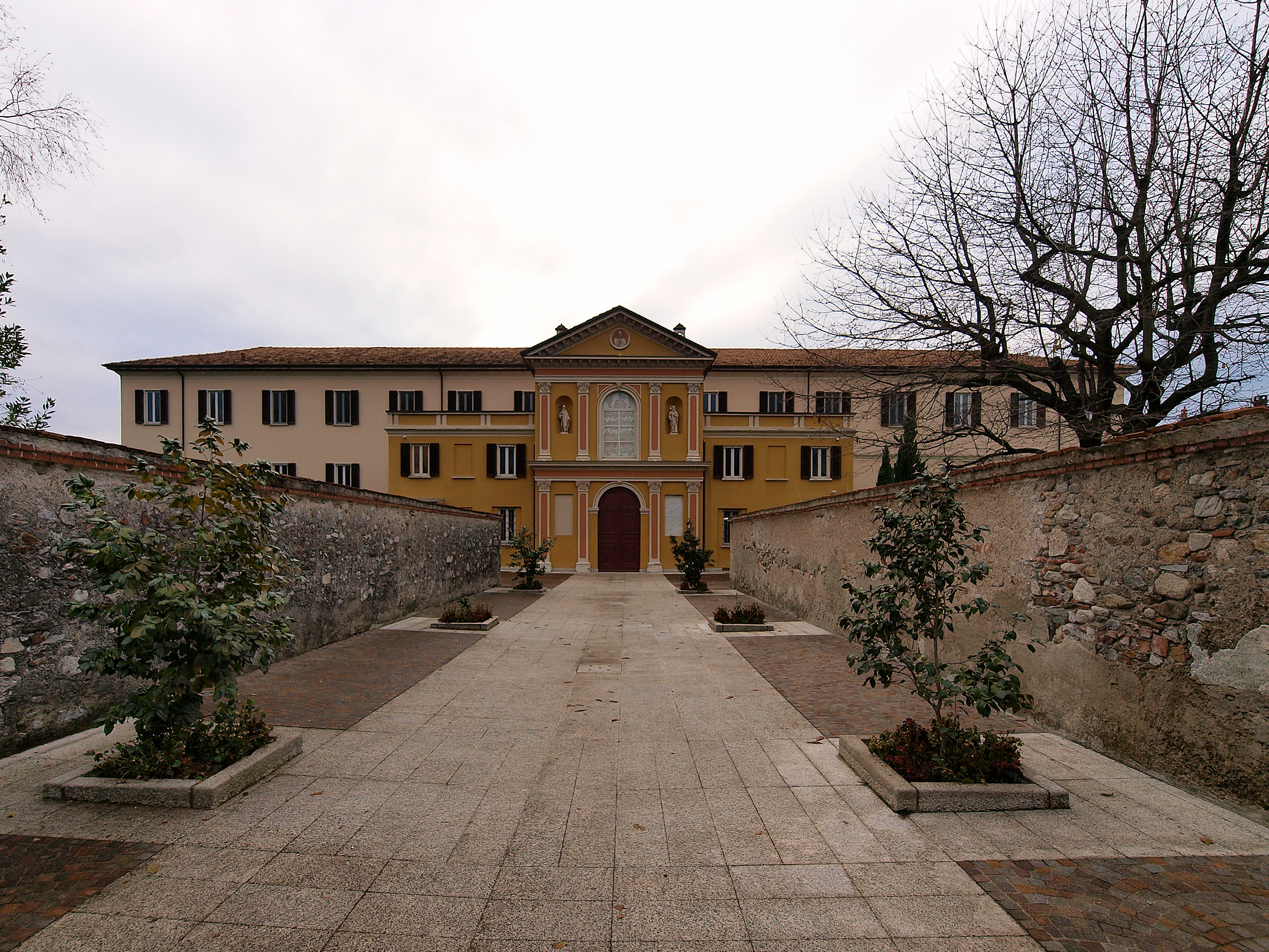 Pio Istituto Filippo Gentile (collegio) - GOZZANO (NO)  (XIX)