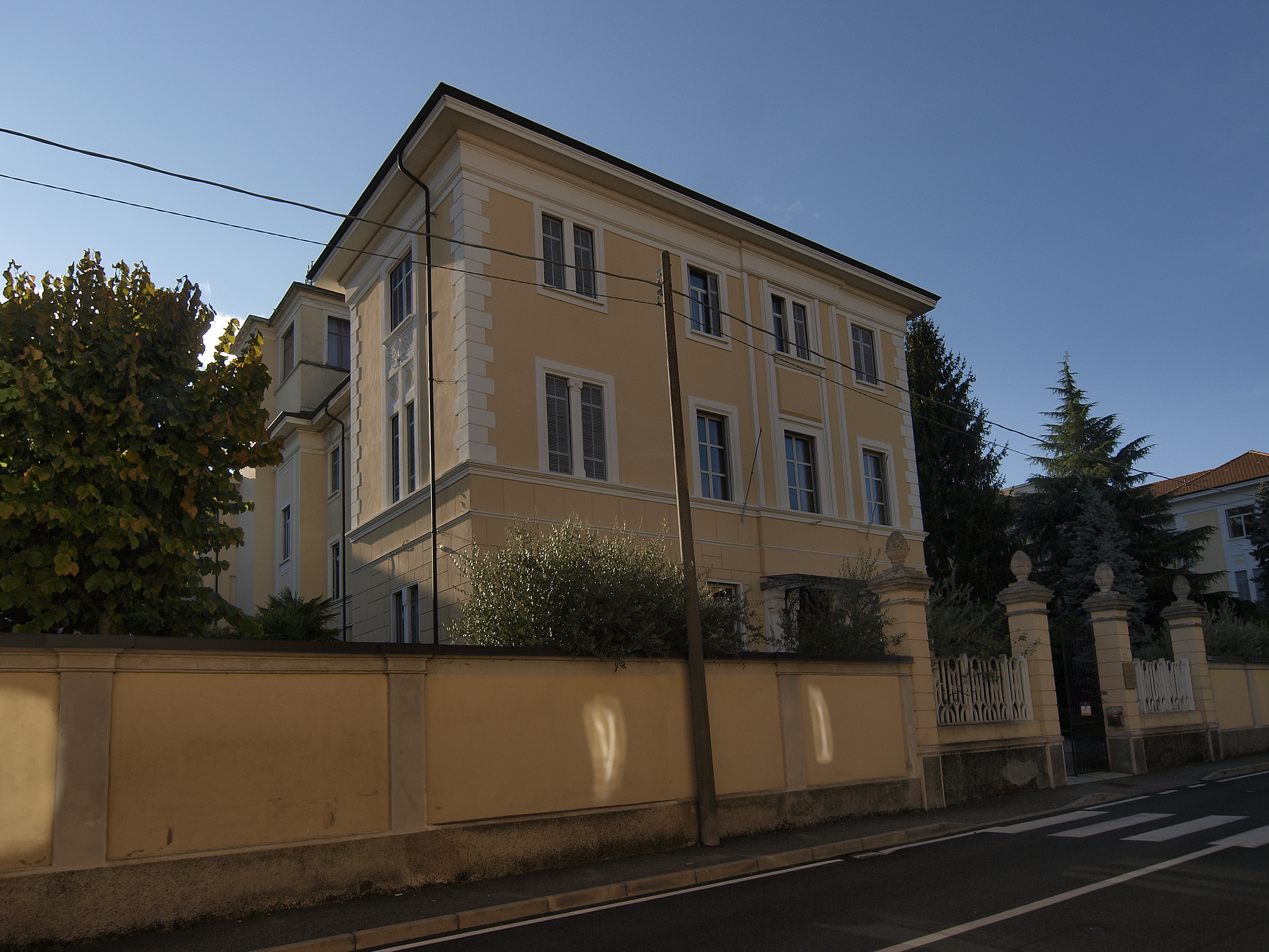 Istituto Salesiano Don Bosco (scuola) - BORGOMANERO (NO)  (XX, inizio)