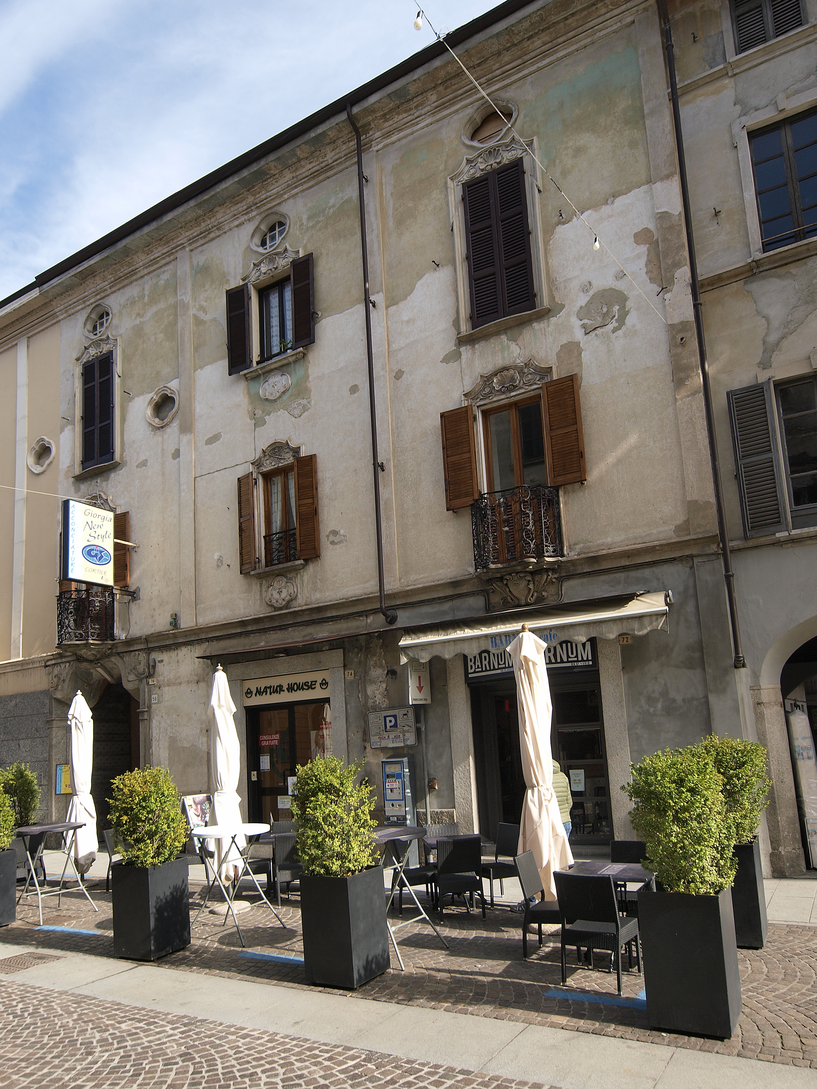 [Casa in Corso Garibaldi, 76] (casa) - BORGOMANERO (NO)  (XVIII, metà)