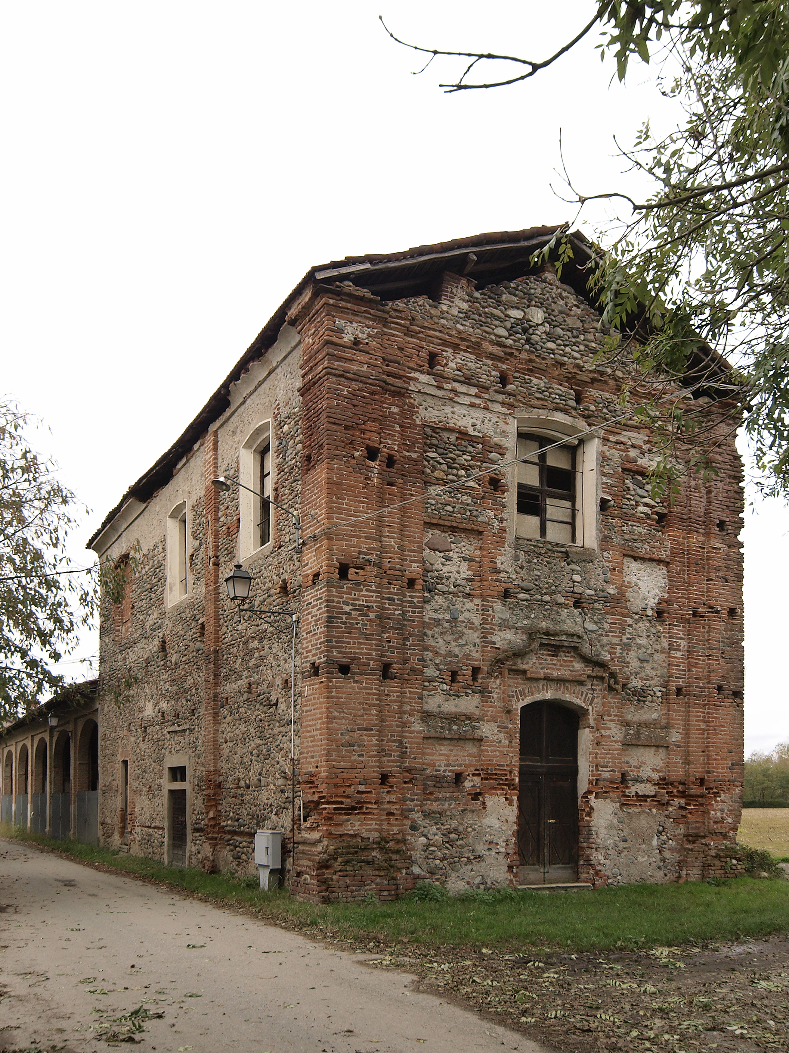 Chiesa della cascina Ferrera (chiesa) - GHEMME (NO)  (XVII, metà)