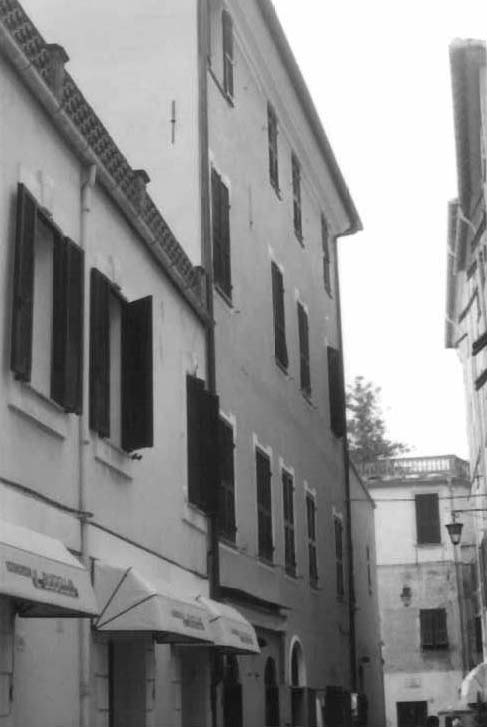 [Casa privata in via Dante, 109] (casa, privata) - Laigueglia (SV)  (XVIII)