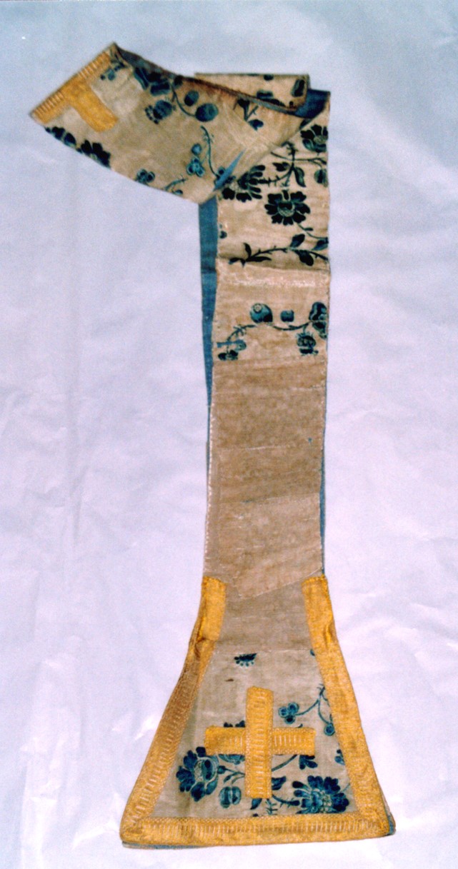 motivi decorativi a ramages fioriti, croci greche (stola, elemento d'insieme) - ambito italiano (fine/ inizio XVIII)