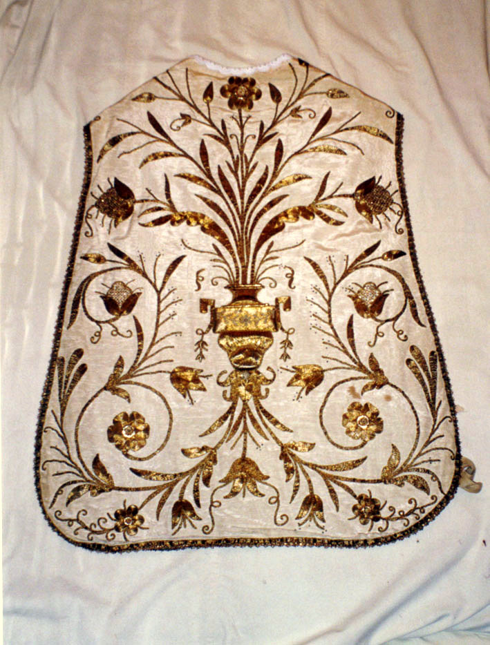 motivi a vaso biansato, motivi a girali, motivi fitomorfici e floreali (pianeta, opera isolata) - ambito siciliano (primo quarto XIX)