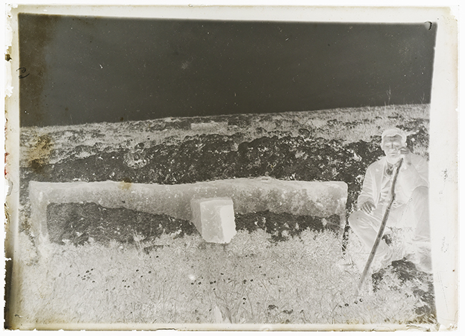 Siracusa - Lentini - necropoli preistorica (negativo, serie) di Carta, Rosario (inizio XX)