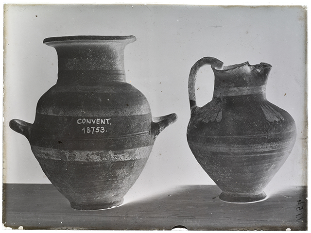 Enna - c.da Conventazzo - ceramica indigena a decorazione geometrica (negativo, serie) di Carta, Rosario (secondo quarto XX)