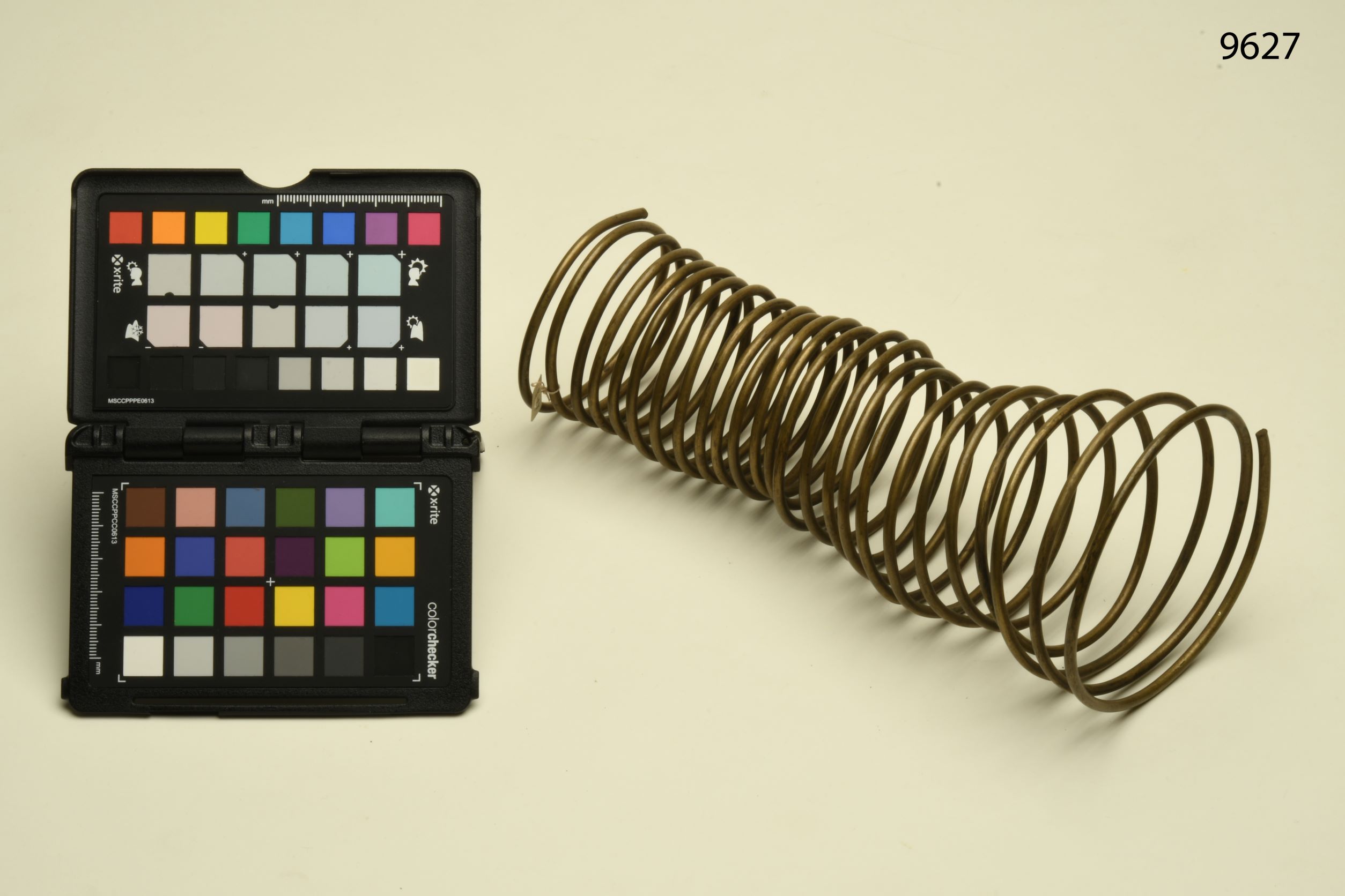 Braccialetto, ABBIGLIAMENTO E ORNAMENTI DEL CORPO/ GIOIELLI E MONILI - cultura di Nias