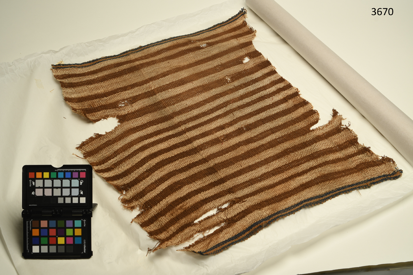 tela, diagonale, ABBIGLIAMENTO E ORNAMENTI DEL CORPO/ VESTIMENTI - Orizzonte Medio-Orizzonte Recente