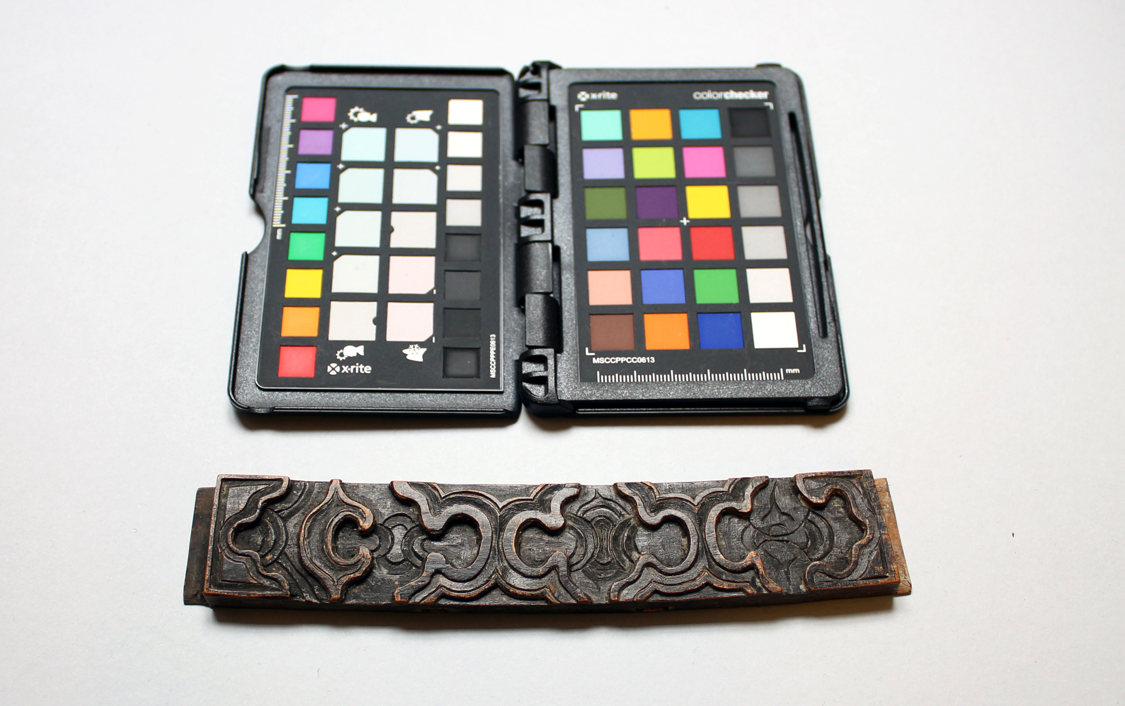 ornamento per fodero di sciabola, rituale, RITUALITÀ/ OGGETTI MAGICO-RITUALI-CERIMONIALI - cultura Ainu