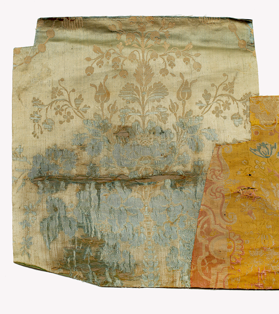 tessuto, frammento - manifattura francese, manifattura italiana (fine/ inizio XVIII-XIX)