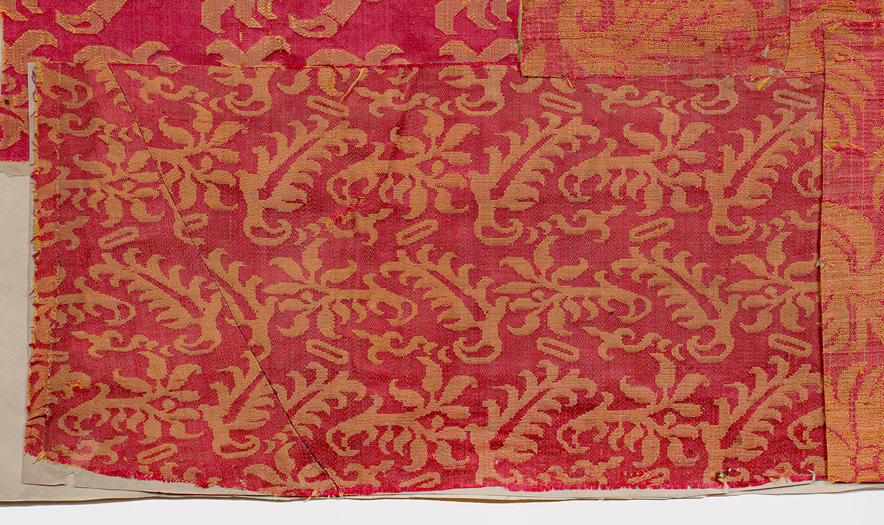 tessuto, frammento - manifattura italiana (fine/ inizio XVI-XVII)