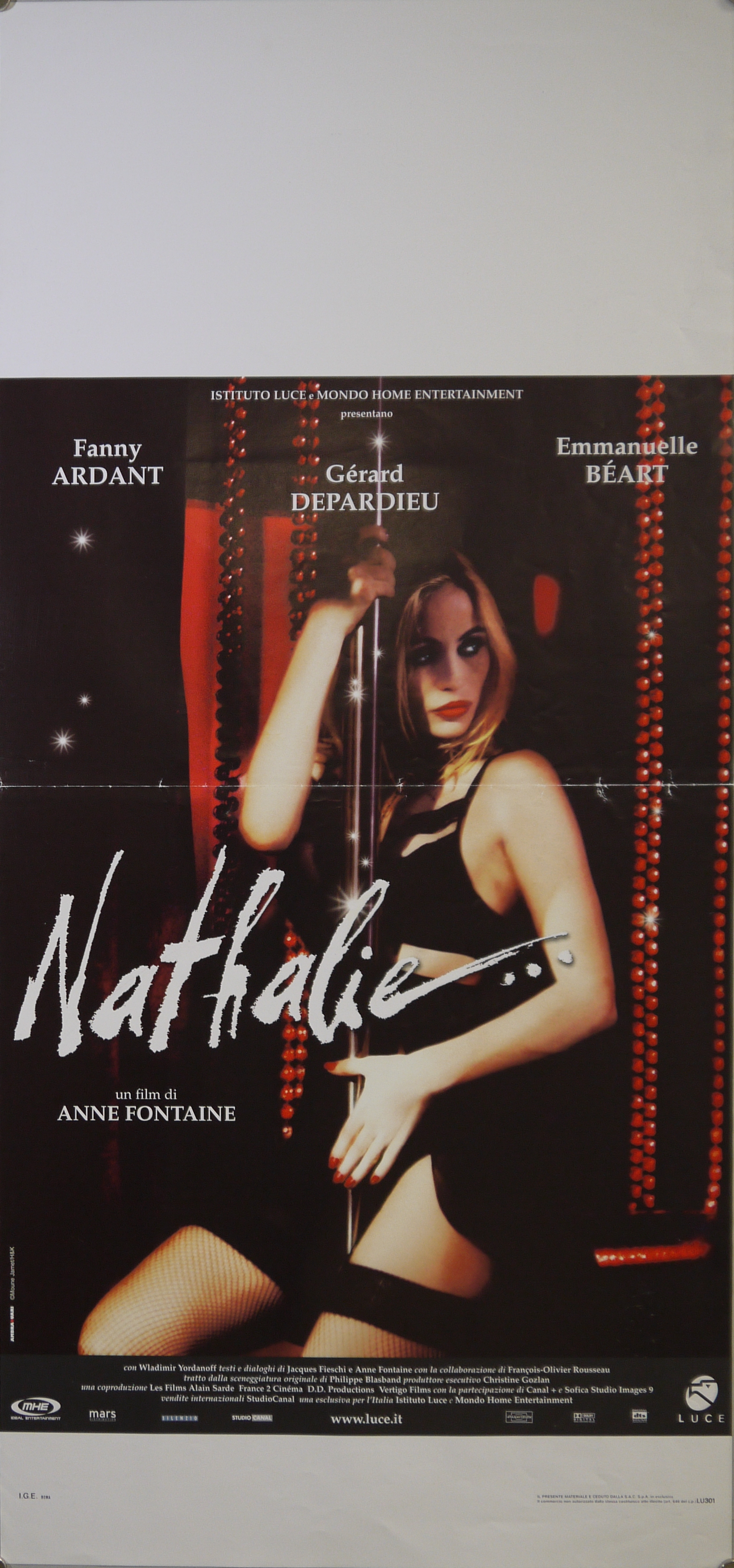 Nathalie (Emmanuelle Béart) si esibisce al palo (manifesto) di Ambraquari - ambito francese (inizio XXI)