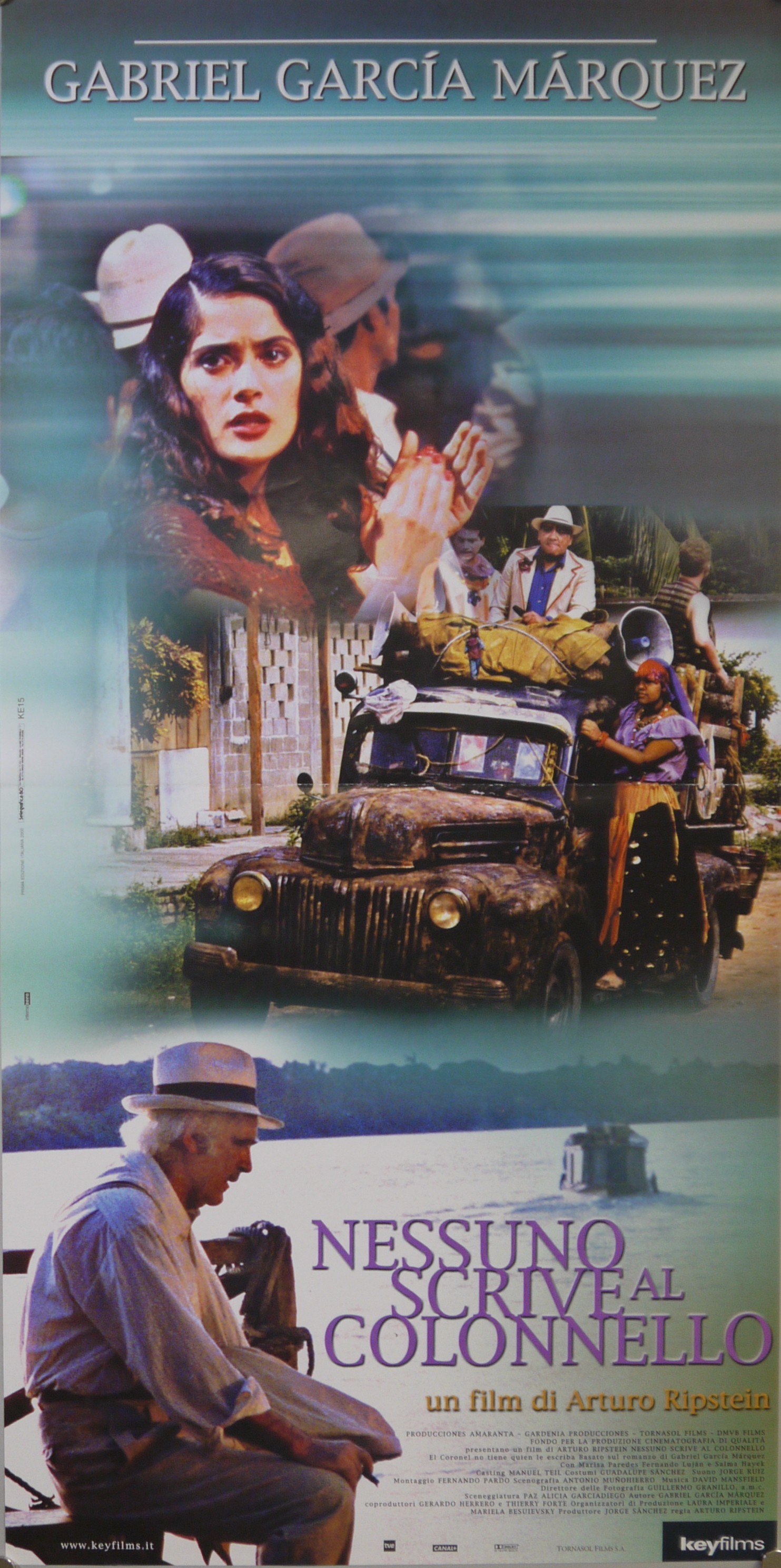 Ritratto fotografico di Salma Hayek nelle vesti di Julia, Fernando Lujan nei panni del colonnello su un vecchio camion Morris, ancora Lujan seduto su un pontile in riva a un fiume mentre un traghetto si allontana all'orizzonte (manifesto) di Internozero - ambito messicano (fine XX)