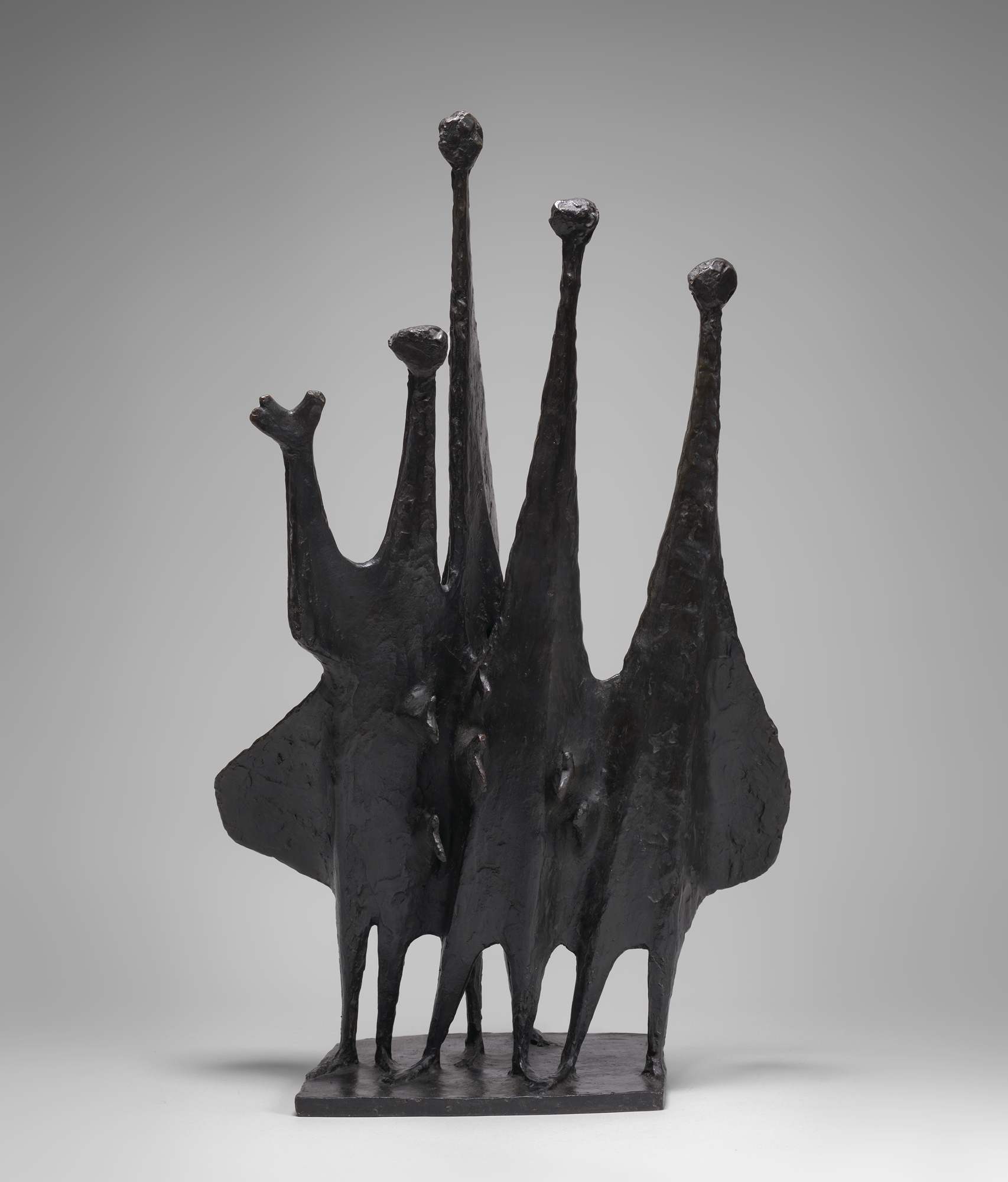 Persone nel vento (People in the wind), figure umane (scultura) di Armitage Kenneth (terzo quarto XX)