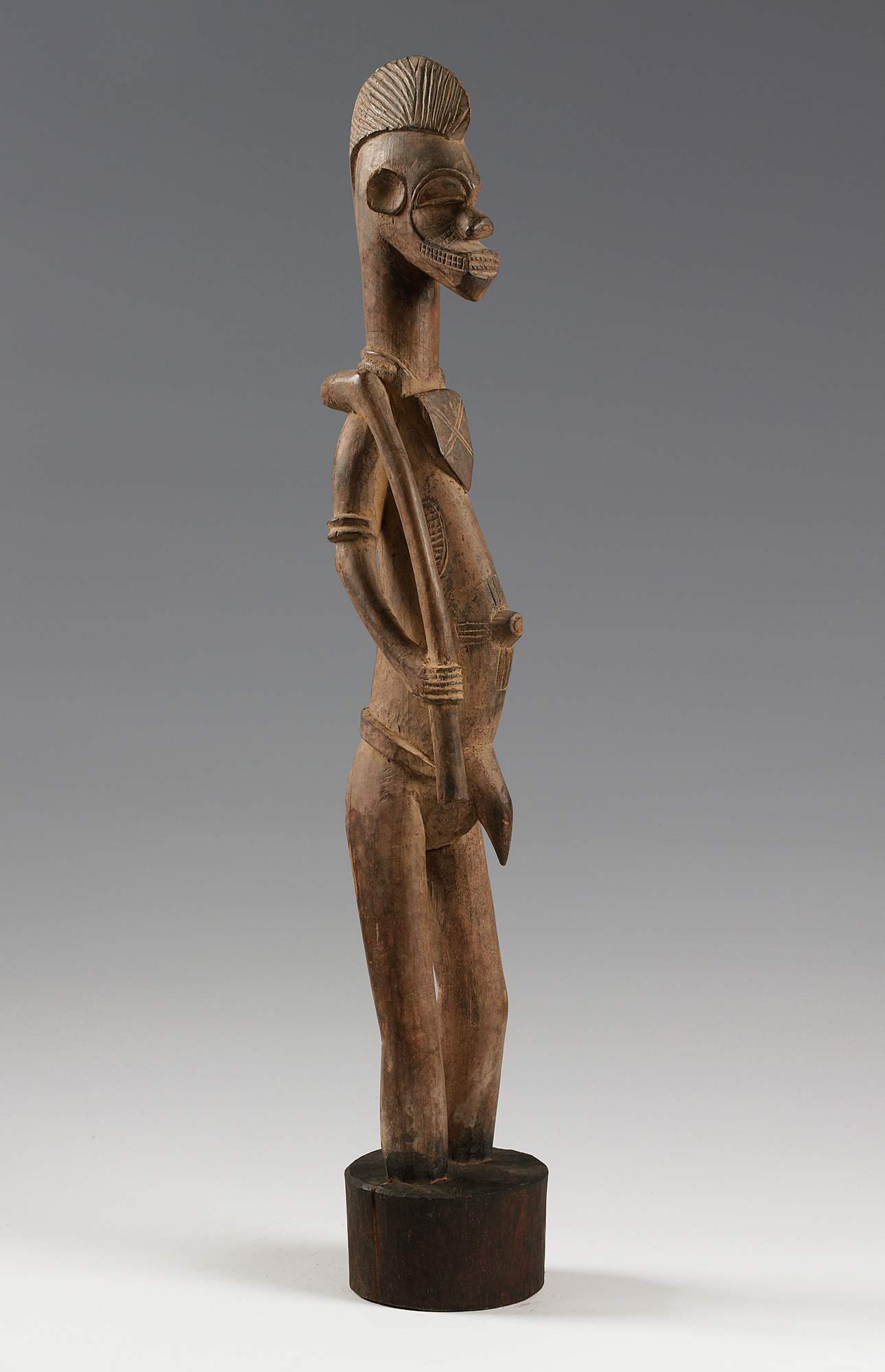 Pombia, figura maschile (scultura) - ambito della Costa D'Avorio (metà XX)