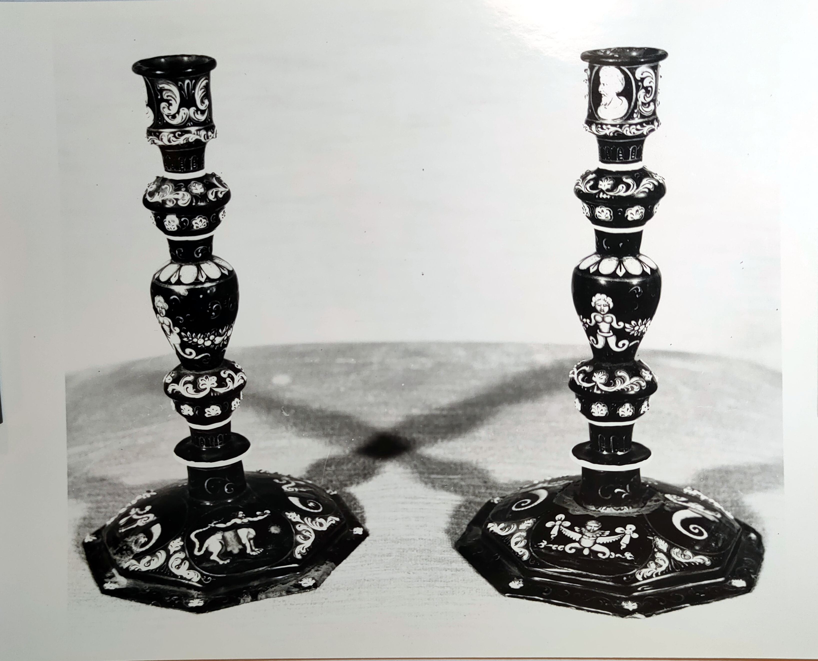 Coppia di candelieri a base ottagonale (candeliere, coppia) di Robillard Julien (attribuito) (seconda metà XIX)