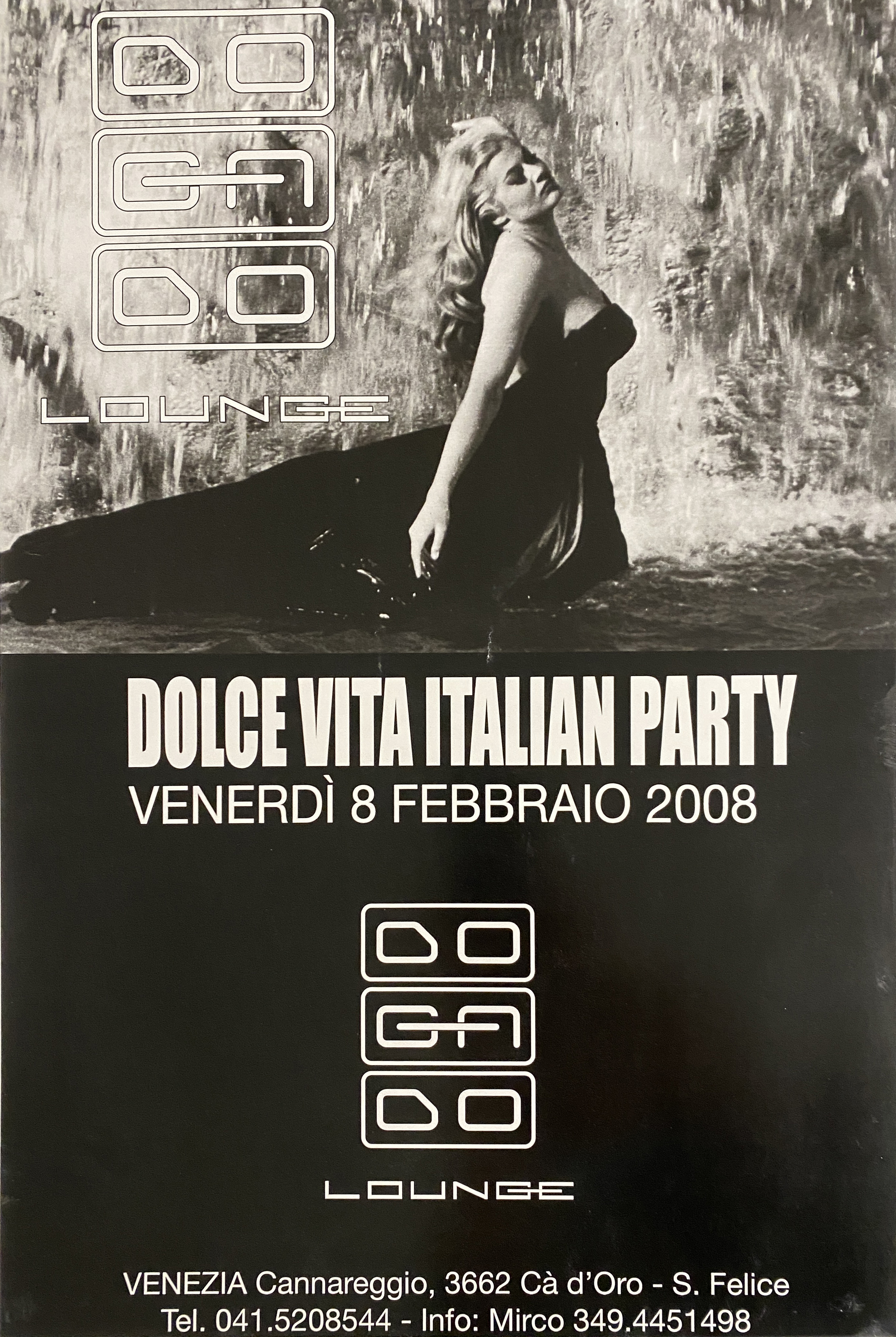 riproduzione di una fotografia raffigurante l'attrice e modella Anita Ekberg nella Fontana di Trevi durante le riprese del film "La dolce Vita", regia di Federico Fellini, Roma, 1960 (locandina) - ambito veneto (inizio XXI)