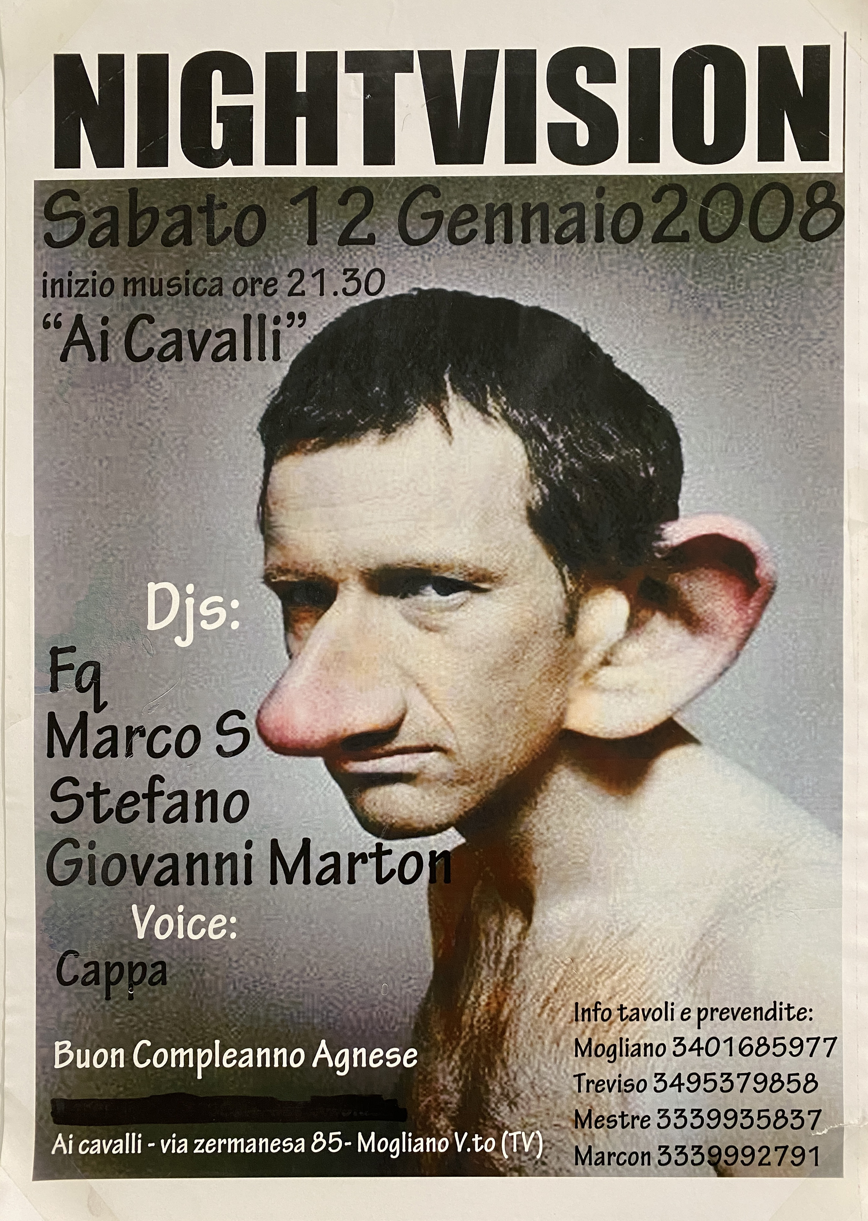 riproduzione di fotografia rielaborata con uomo a mezzo busto di profilo e volto di tre quarti con naso e orecchio abnormi (locandina) - ambito veneto (inizio XXI)