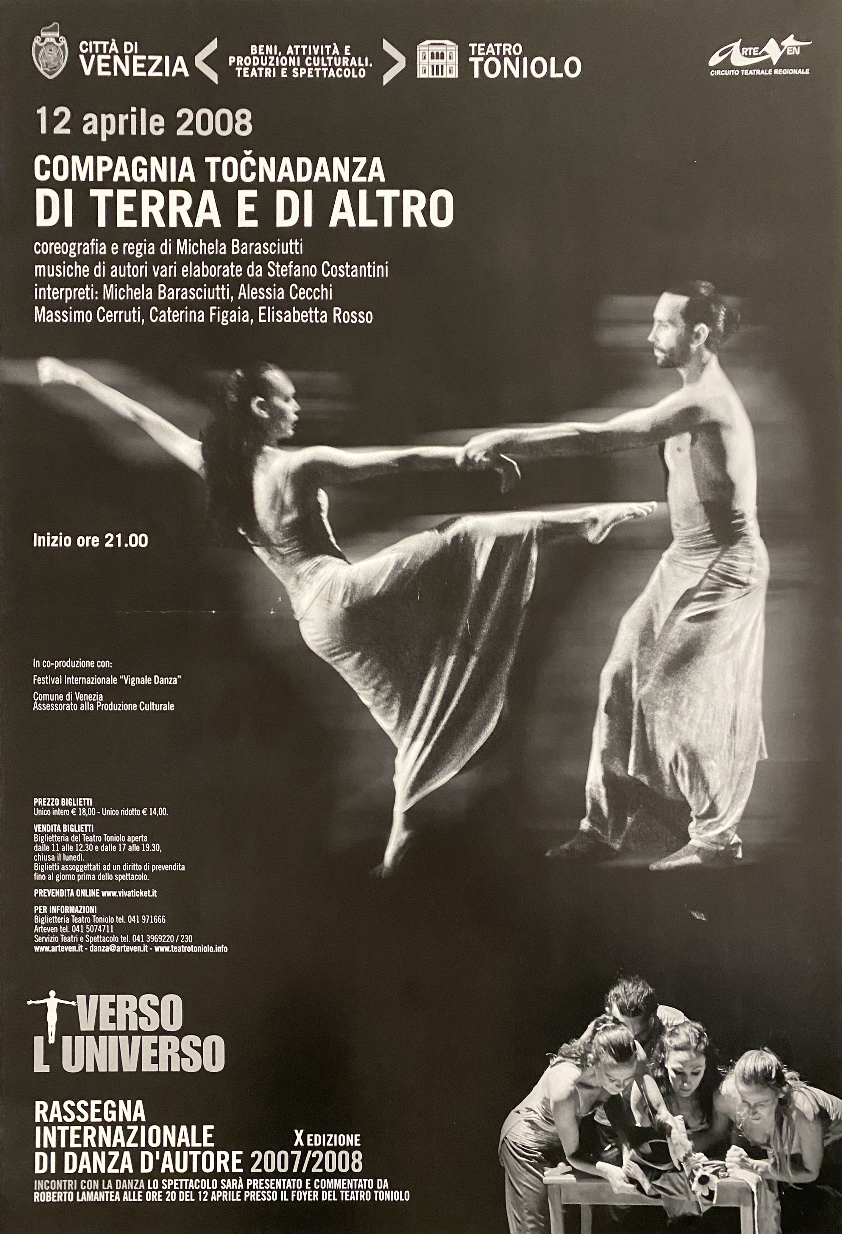riproduzione di fotografia con danzatori e scena di spettacolo teatrale (locandina) - ambito veneto (inizio XXI)