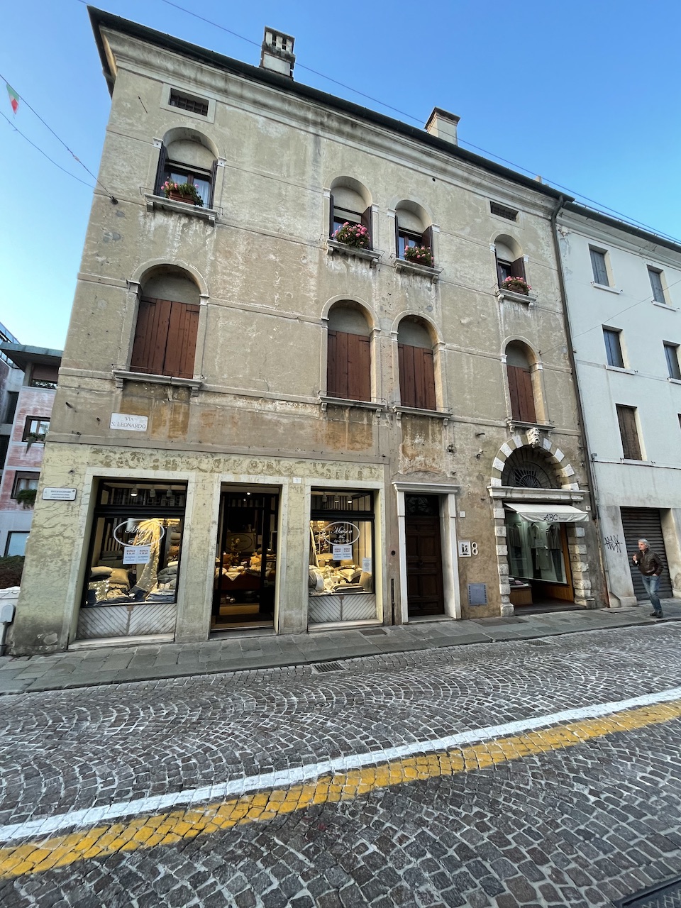 casa - Treviso (TV)  (XVI, fine)