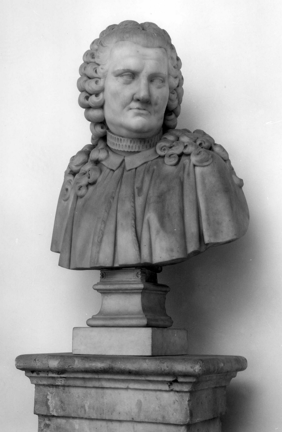ritratto di Gerolamo Ignazio Durazzo senatore genovese (busto, opera isolata) - ambito genovese (prima metà XVIII)