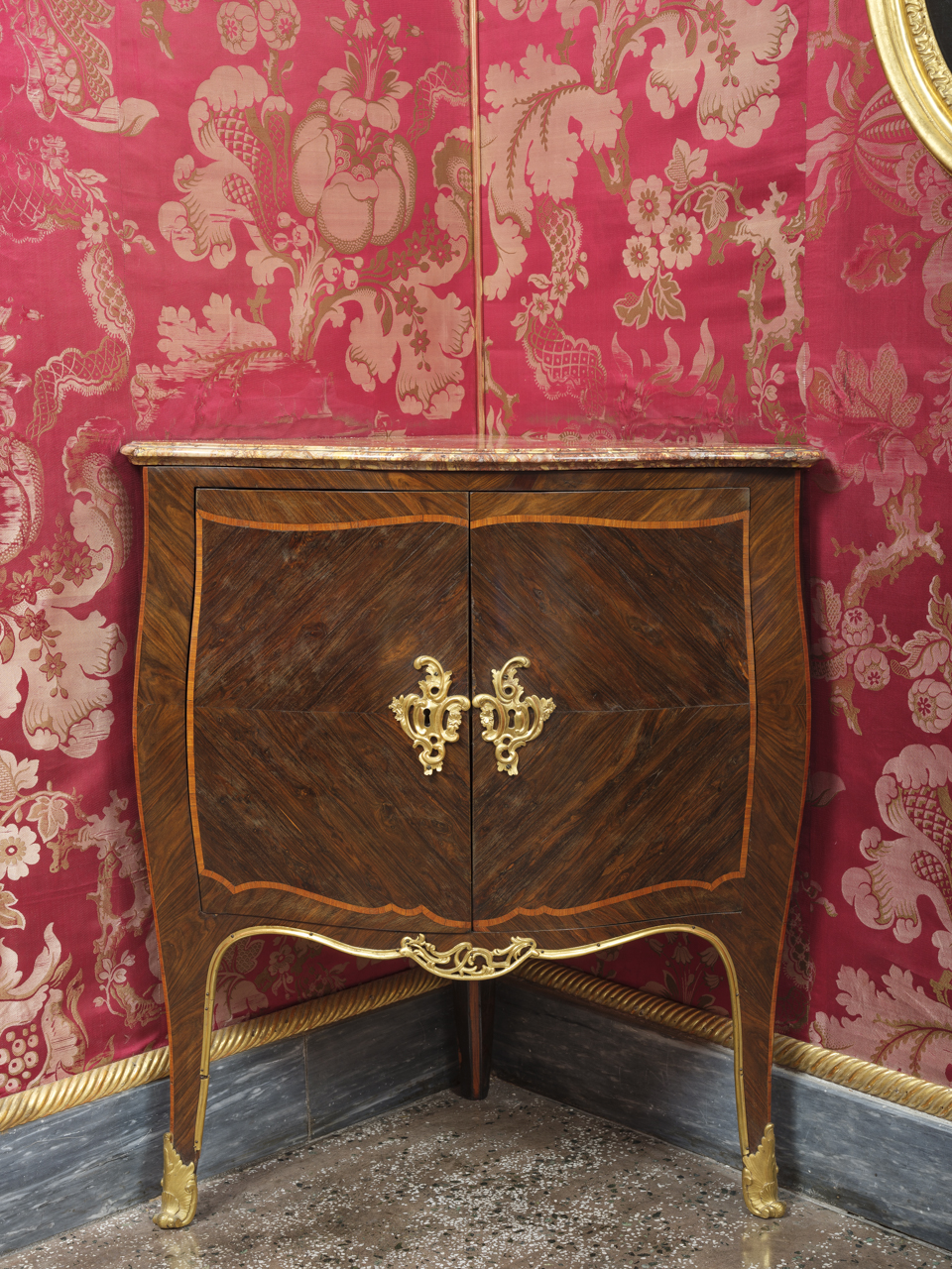 encoignure, coppia - bottega ligure (metà XVIII)