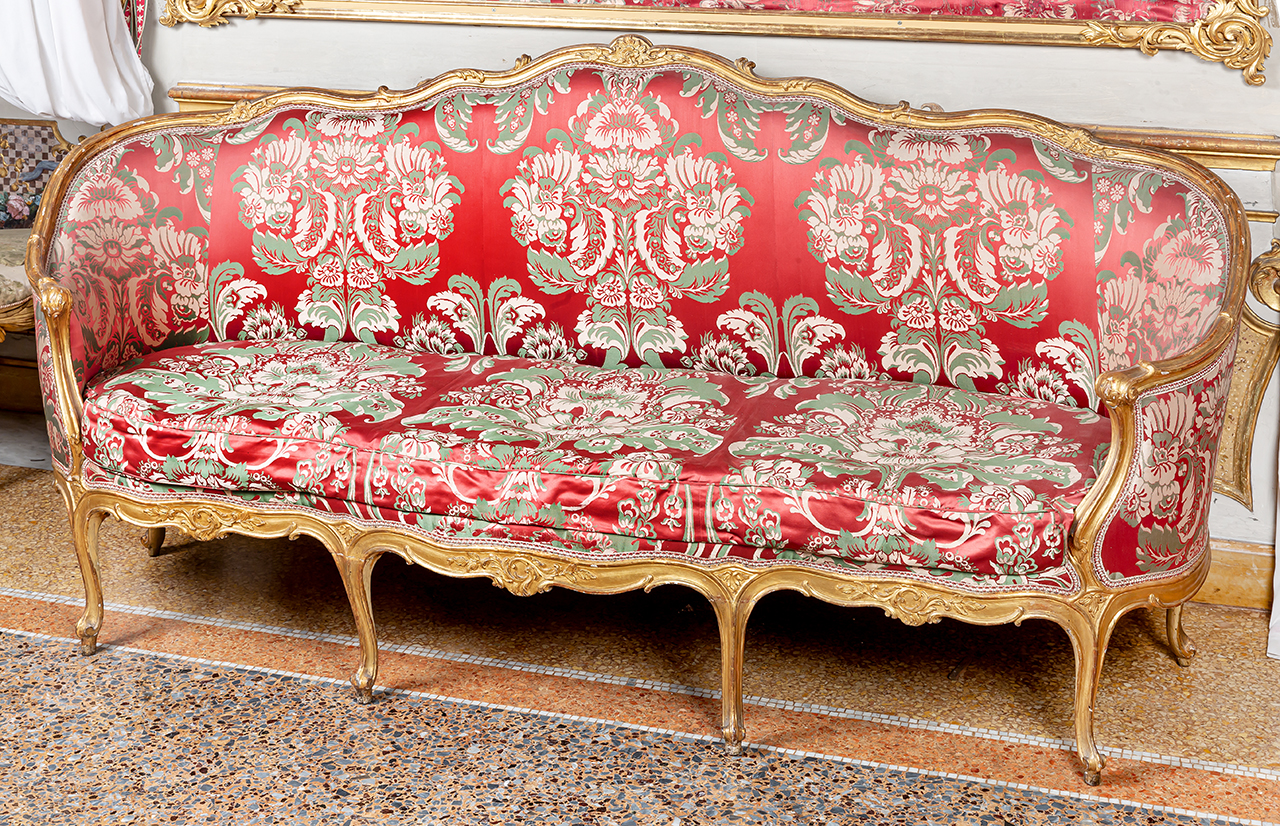 divano, opera isolata - produzione ligure (metà XVIII)