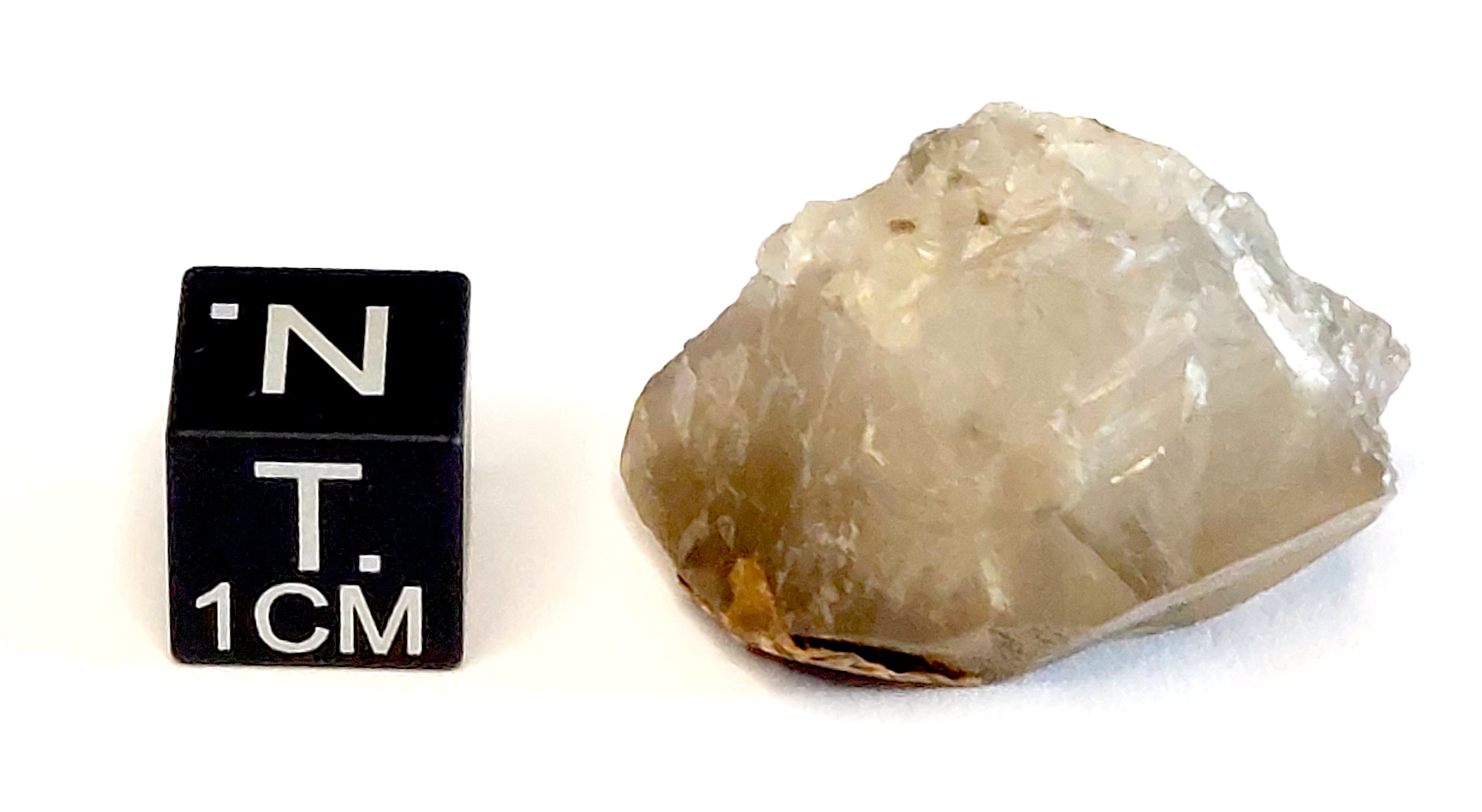 Calcite in cristalli bruni (esemplare)