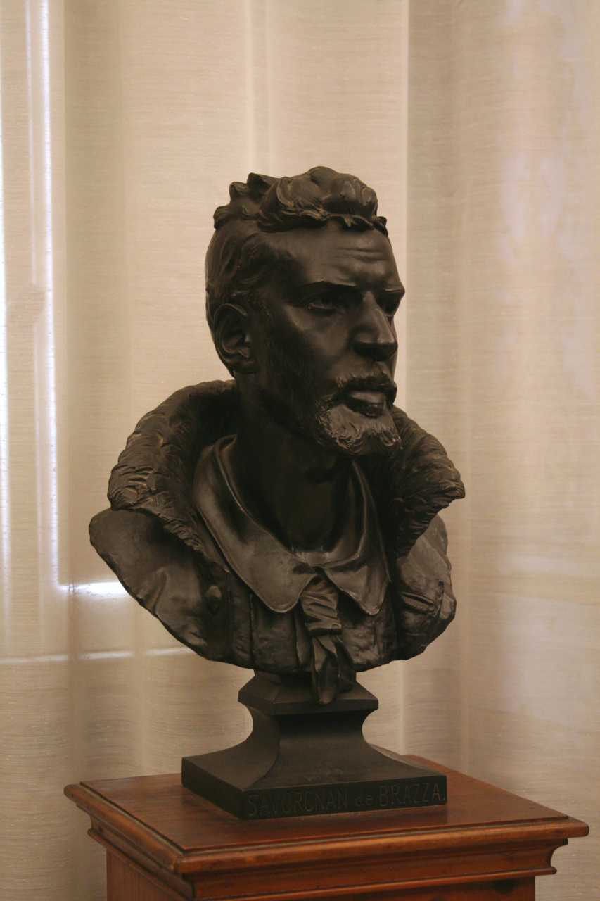 Ritratto dell'esploratore Pietro Savorgnan di Brazzà (scultura, opera isolata) di Charles Töpffer, A. Rolland (XIX secolo)