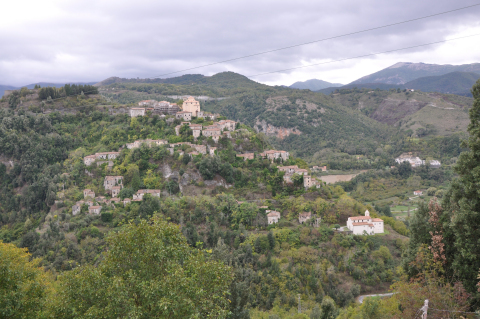 centro storico, di mezzacosta, Laino Castello, Laino Brutium (denominazione storica), Laino (denominazione storica), Languenum (denominazione storica), Lavinium (denominazione originaria) (XIII)