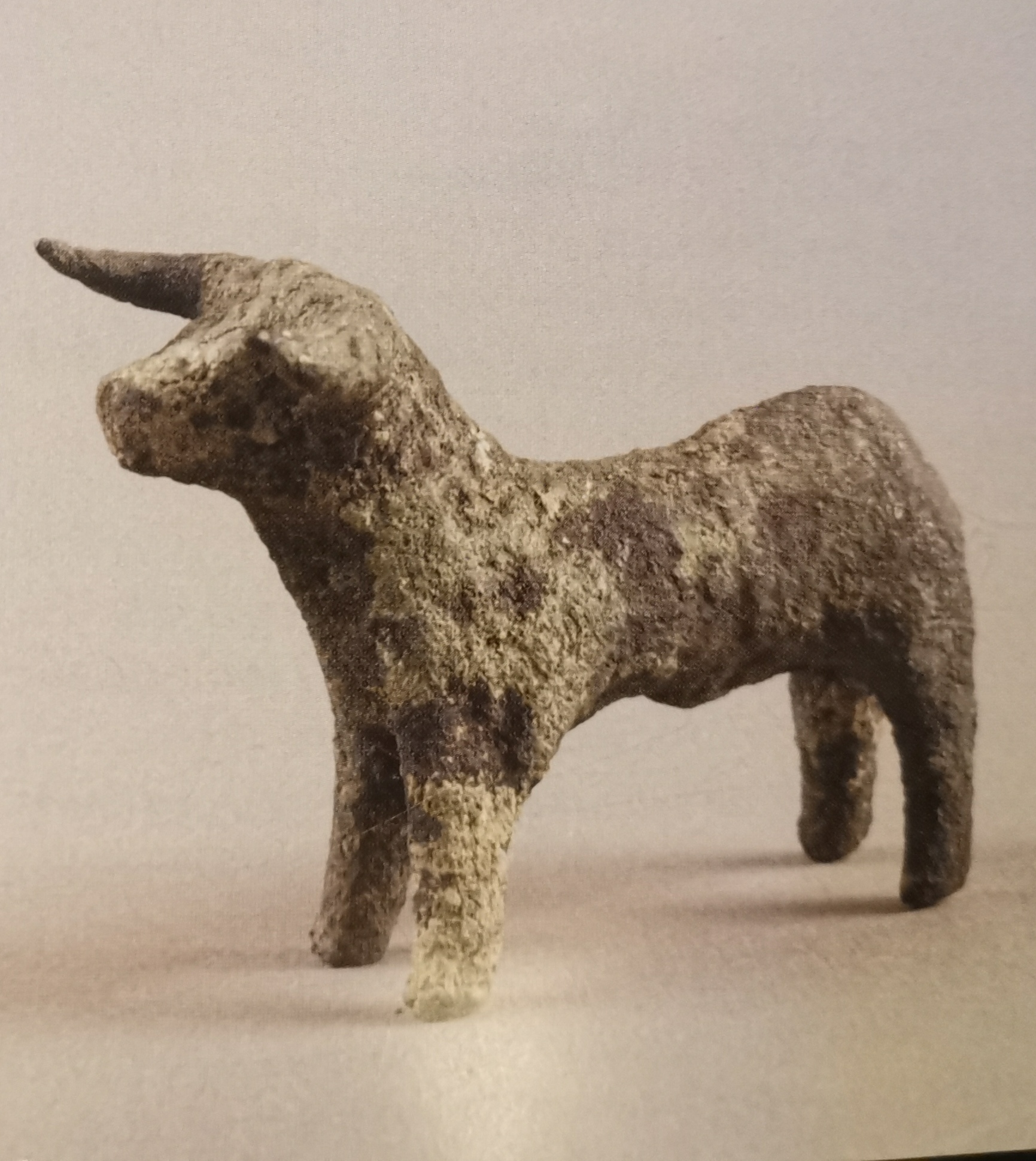 statuetta (inizio PERIODIZZAZIONI/ PROTOSTORIA/ Età del Ferro/ Prima età del Ferro)