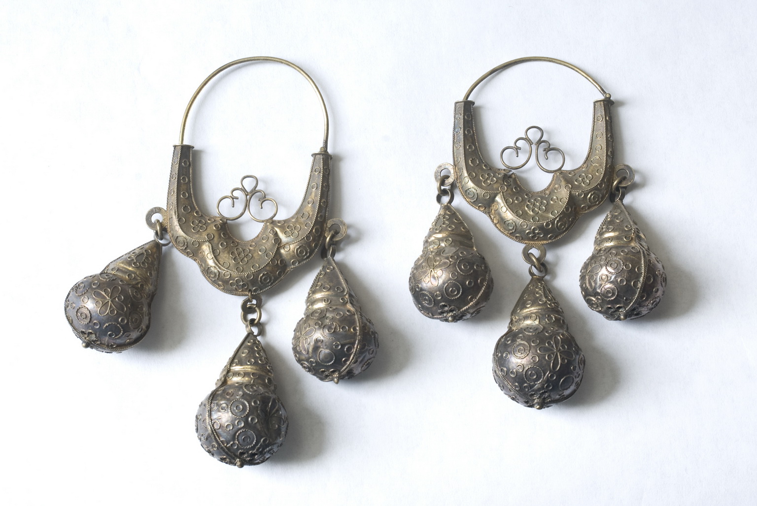 orecchino - a pendente, coppia - ambito marchigiano (inizio sec. XIX)