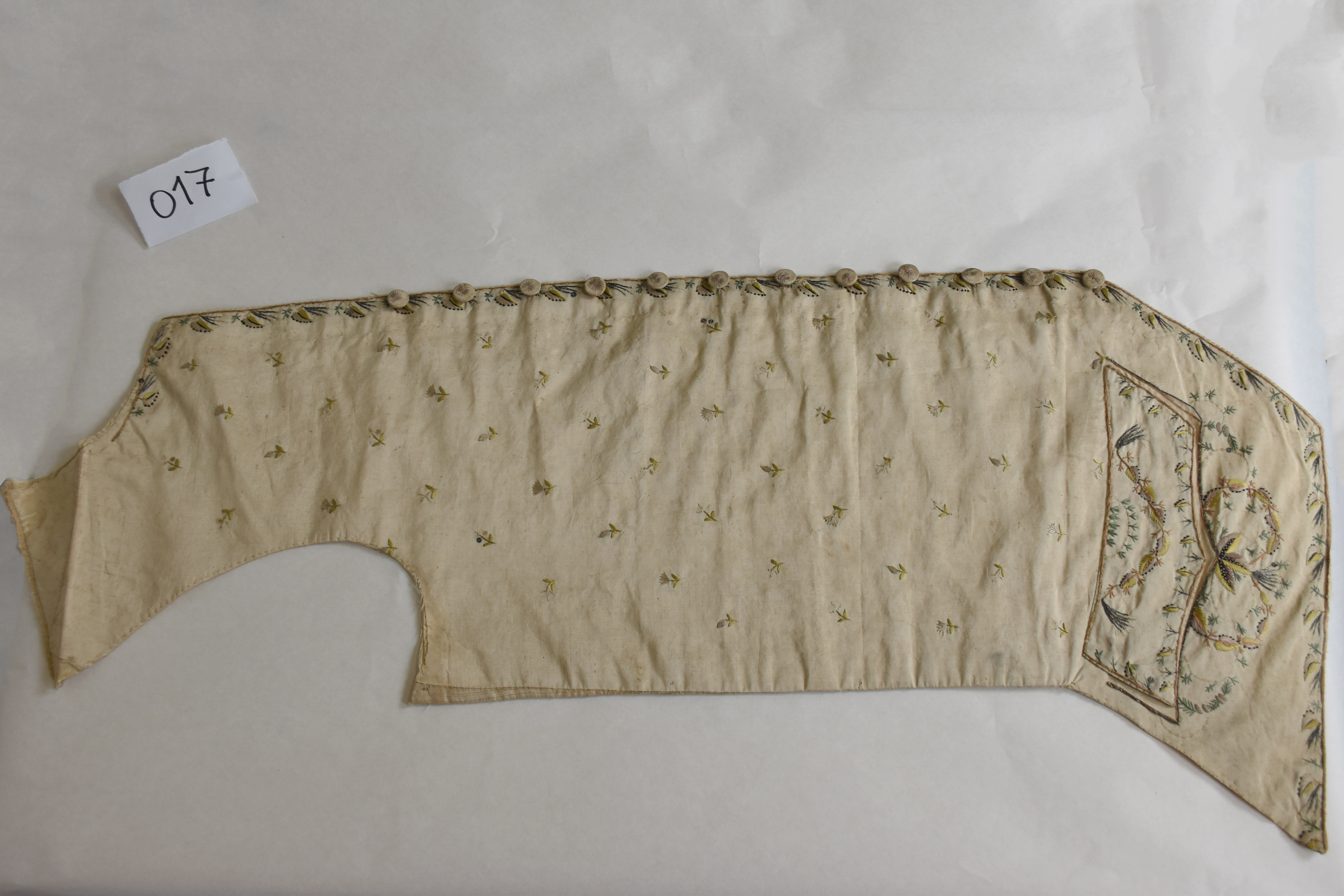 gilet incompleto, civile, maschile - manifattura francese? (ultimo quarto sec. XVIII)