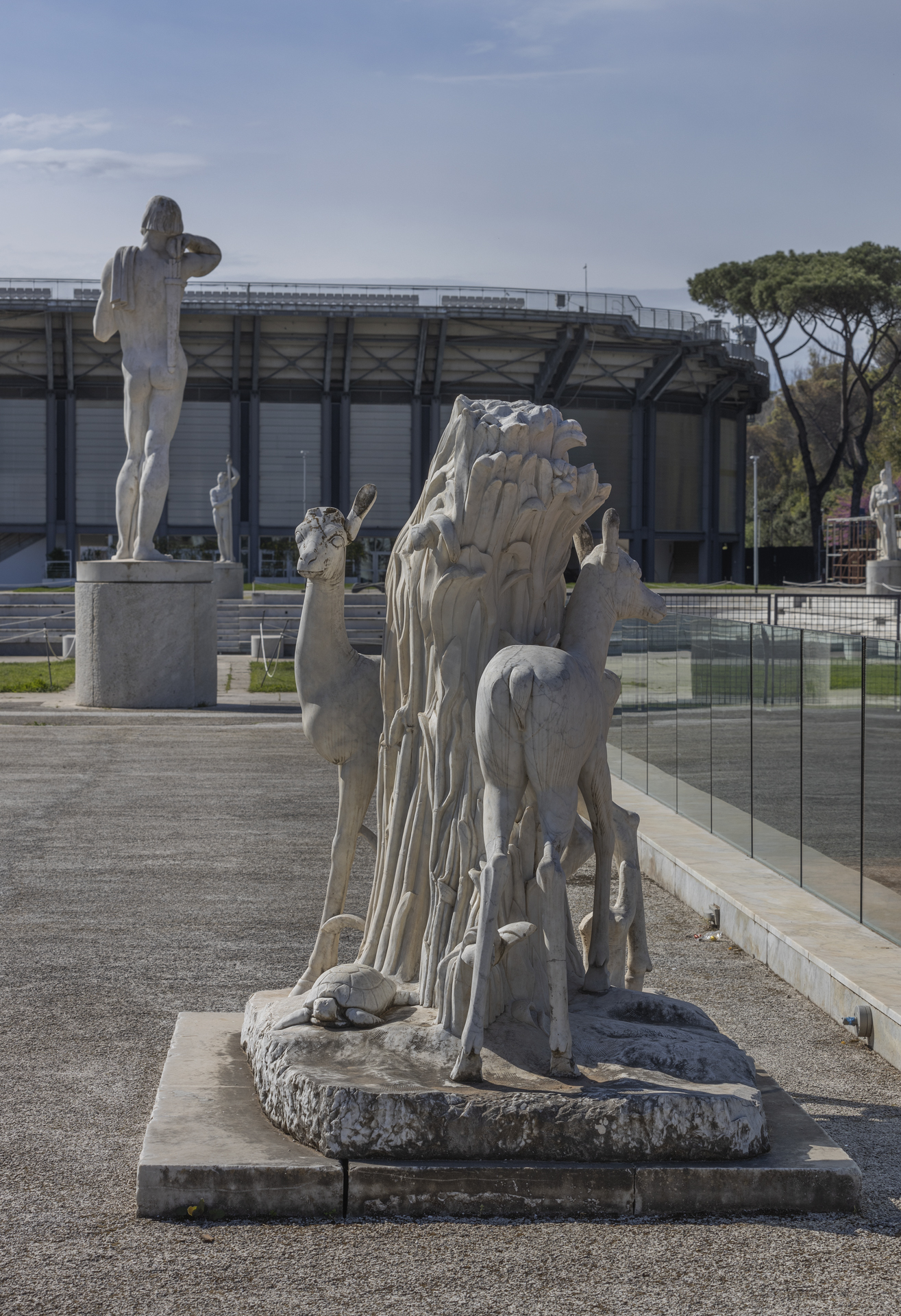 daini con canneto, tartaruga e lucertola (statua) di Piccini Francesco (sec. XX)