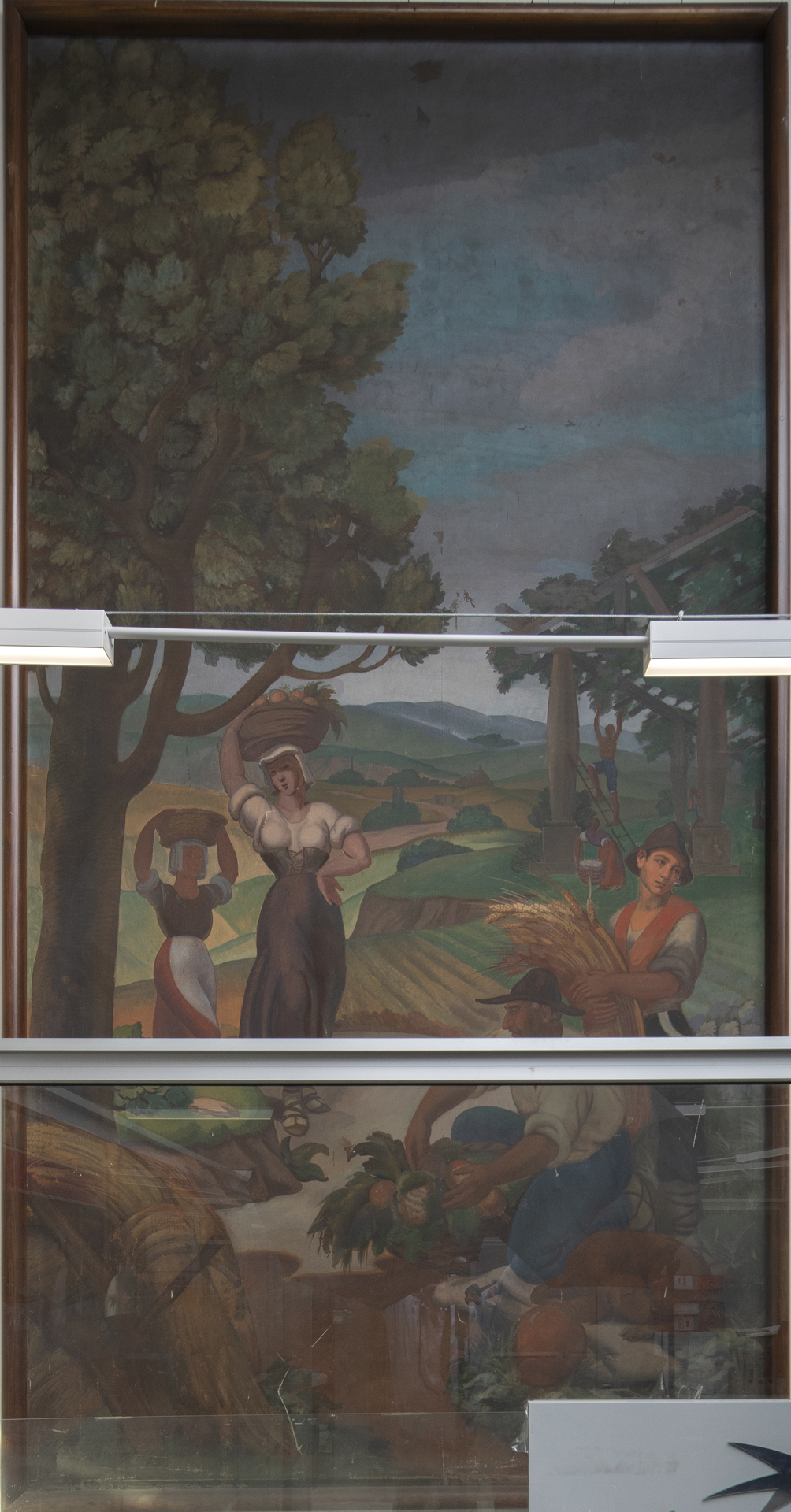 Raccolta della frutta, mietitura, vendemmia (dipinto) di Ciotti Giuseppe (sec. XX)