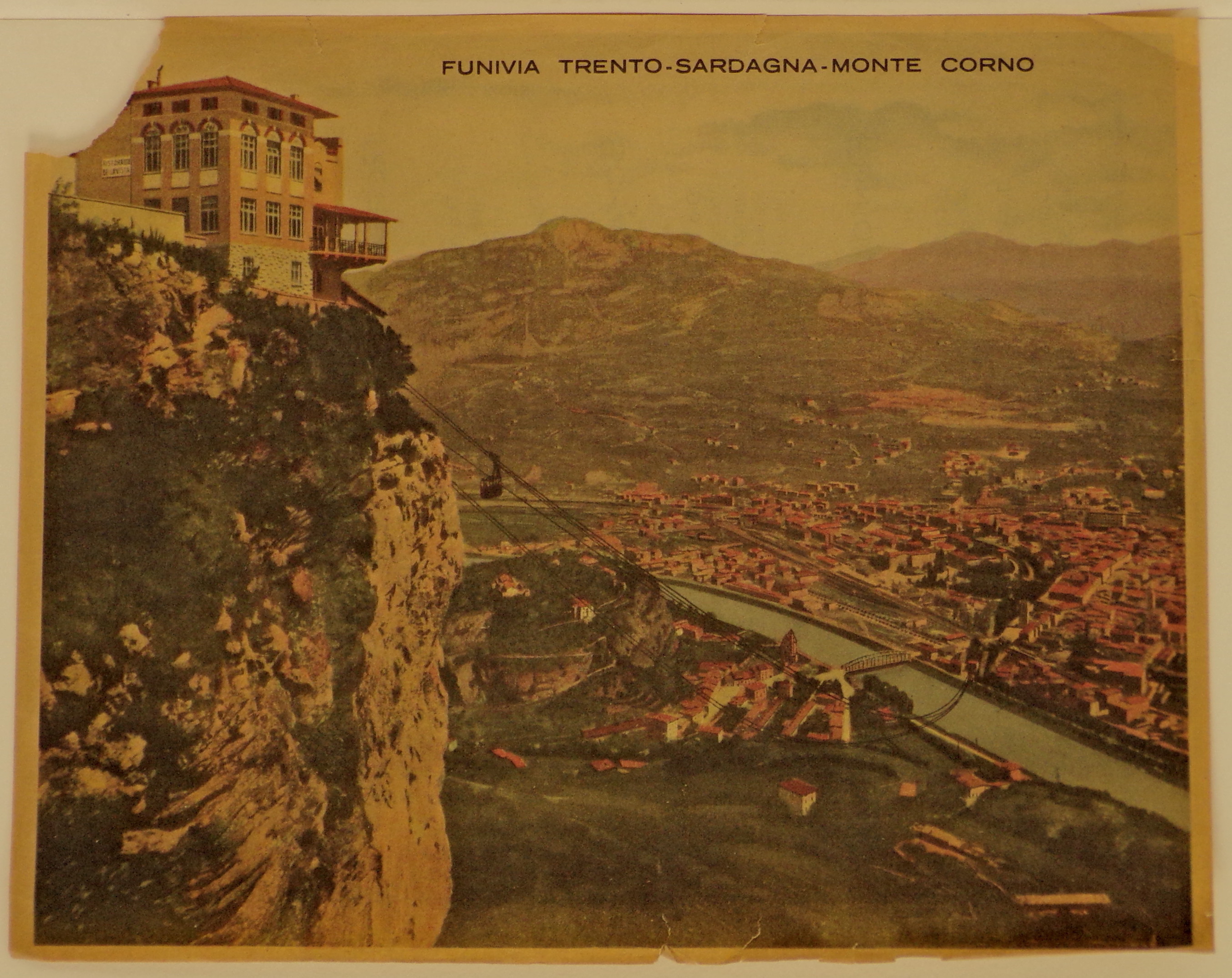 Veduta di Trento da Sardagna con stazione d'arrivo della funivia (locandina) - ambito trentino (secondo quarto XX)