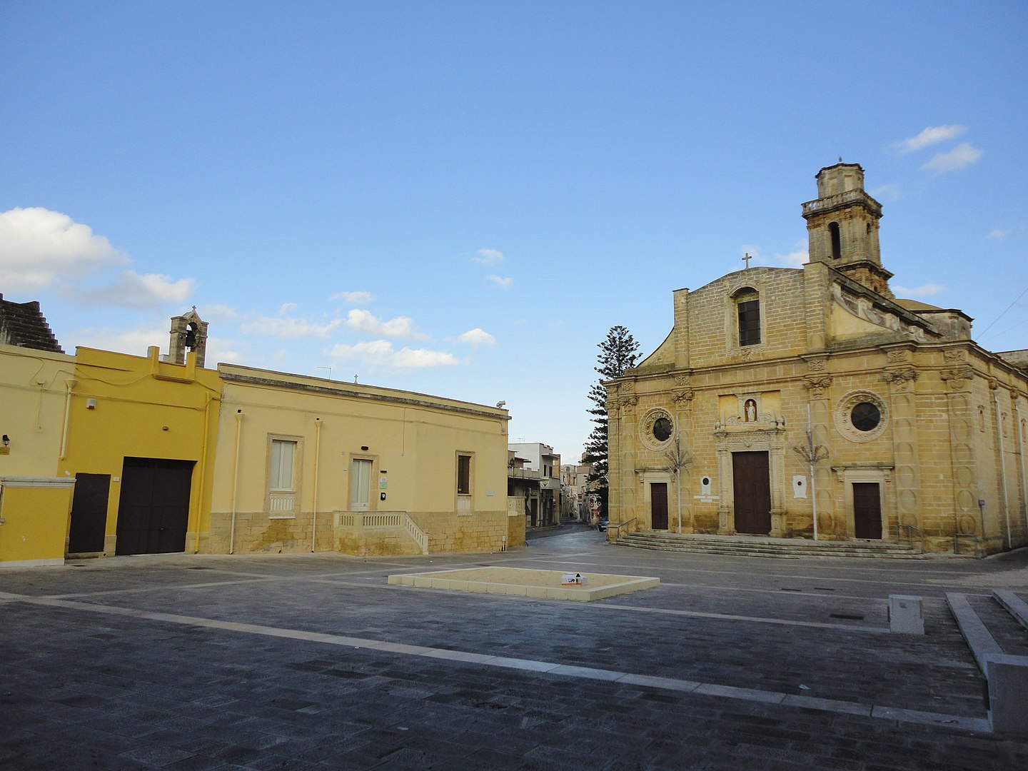 centro storico, di pianura, Squinzano (XIII)