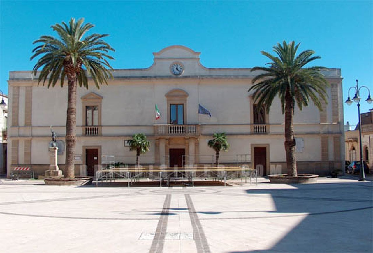 centro storico, di pianura, collinare, difensivo, Villa Castelli, Li Castelli (denominazione storica), Monte Castello (denominazione storica) (XV)