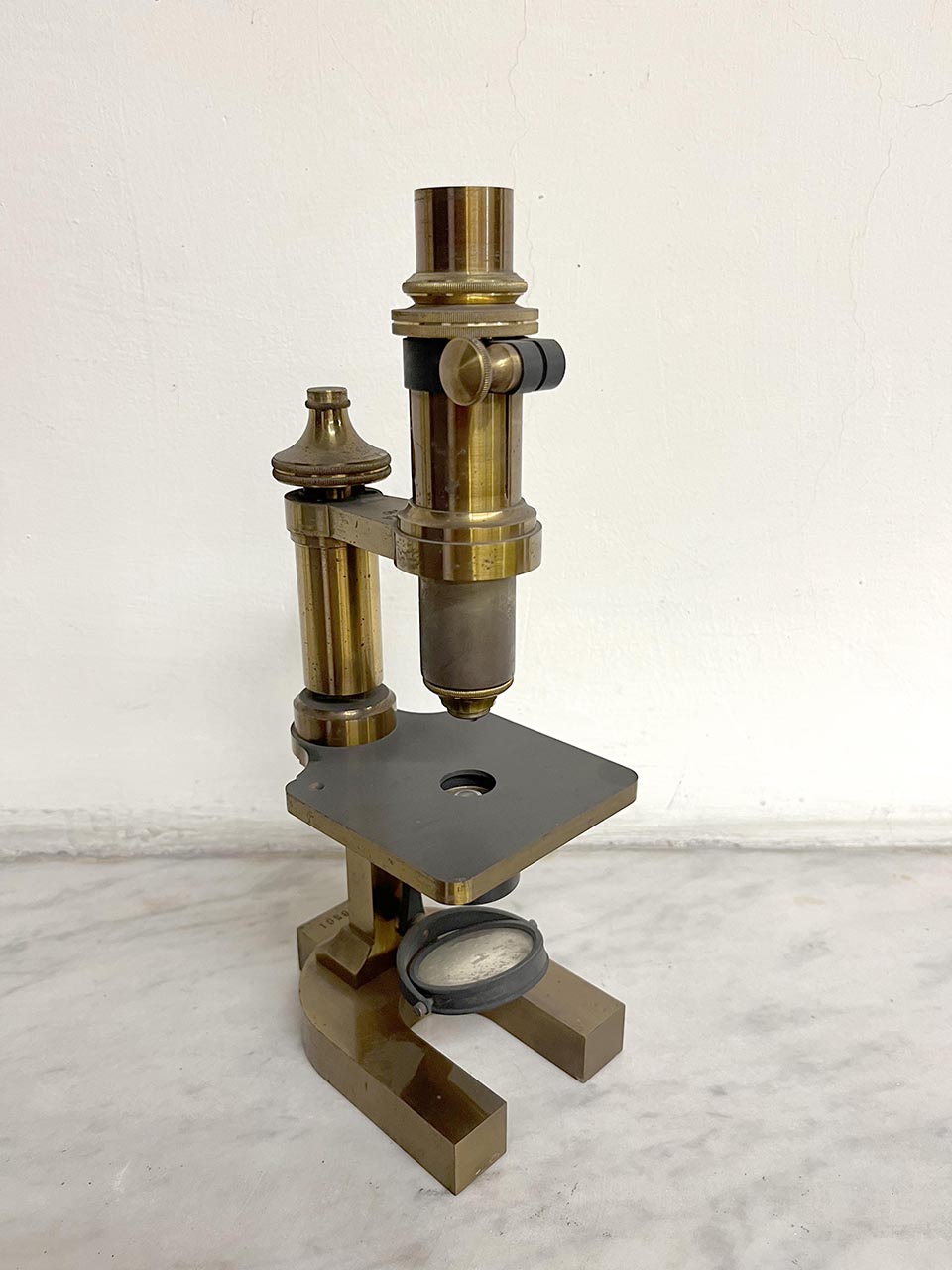 microscopio, composto f. Koristka di F. Koristka Milano (fine XIX)