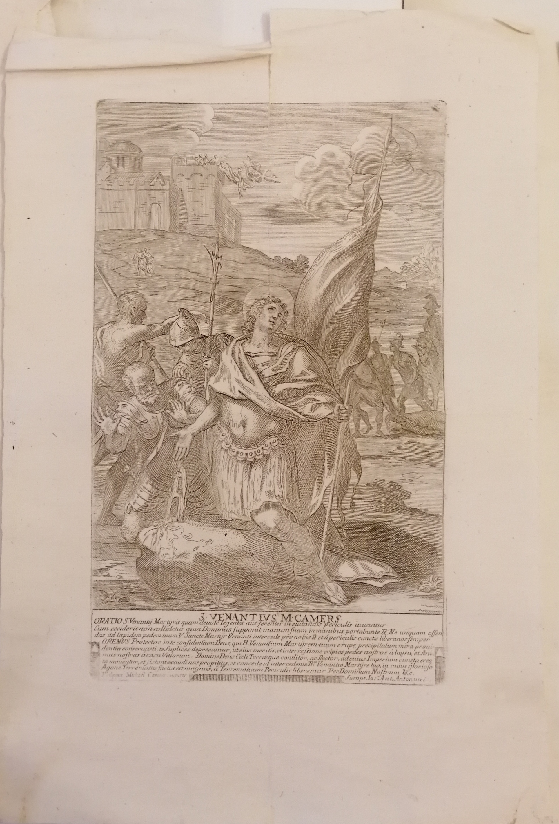 Soldati assistono al miracolo dell'acqua di San Venanzio (stampa) di Camers Philippus Michael (attribuito), Antonucci Antonio (attribuito) (metà/ inizio XVII/ XVIII)