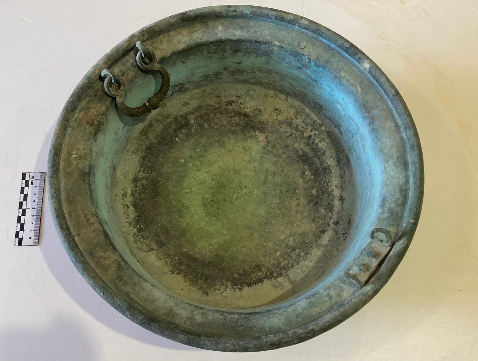 braxeri (Braciere, ARREDI E SUPPELLETTILI/ CONTENITORI, RECIPIENTI E OGGETTI DI USO DOMESTICO)