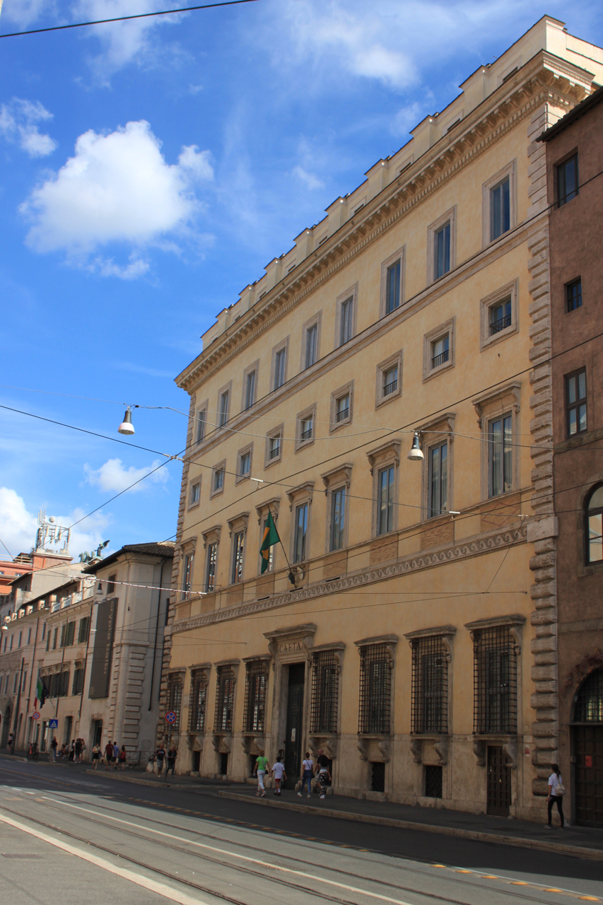 Palazzo Caetani (palazzo) - Roma (RM)  (XVI, metà)