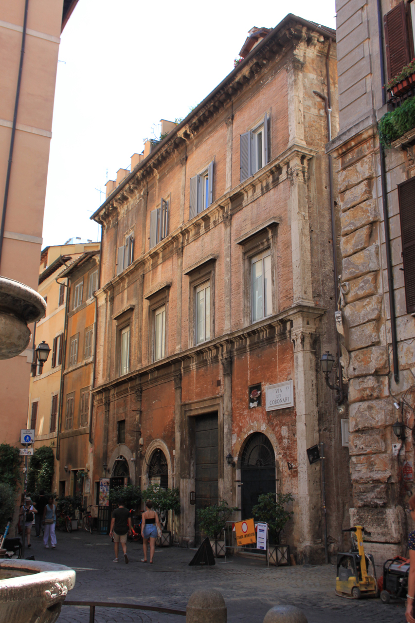 Casa Latini o Palazzetto Bonaventura poi Diamanti Valentini (palazzetto) - Roma (RM)  (XVI, fine)