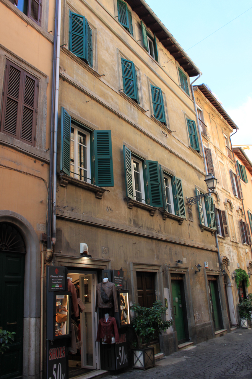 Casa in via dei Coronari, 104 (casa) - Roma (RM)  (XVIII, prima metà)