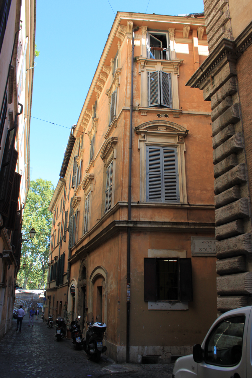 Palazzo della Vetera (palazzo) - Roma (RM)  (XVIII)