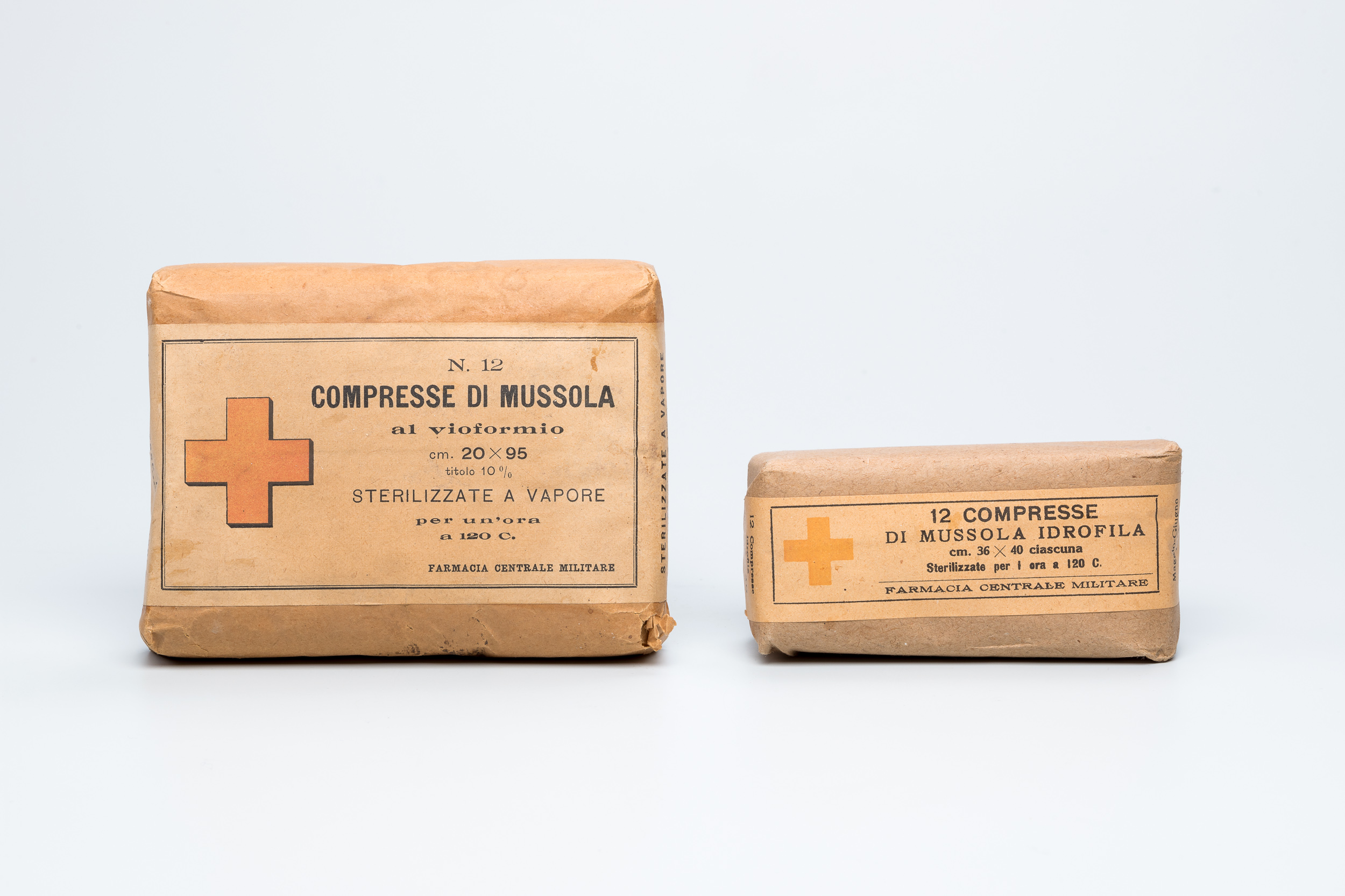 mussola di Farmacia Centrale Militare - Torino (prima metà XX secolo)