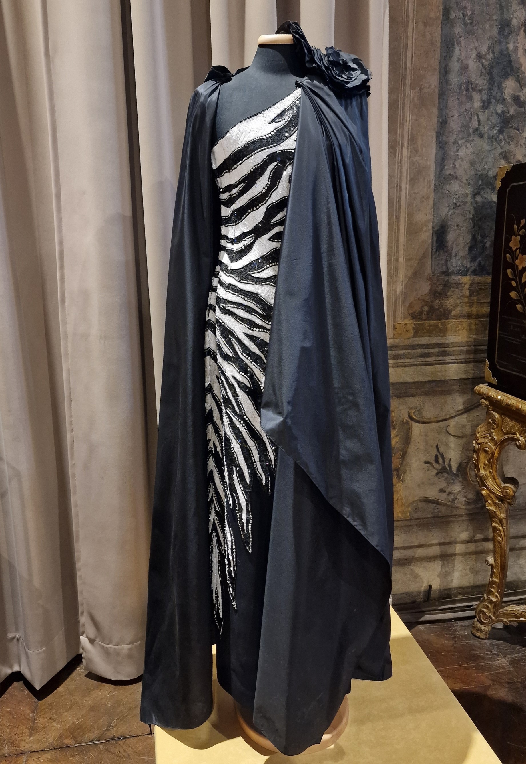 Zebra (abito, da sera, femminile) - Renato Balestra (sec. XX)