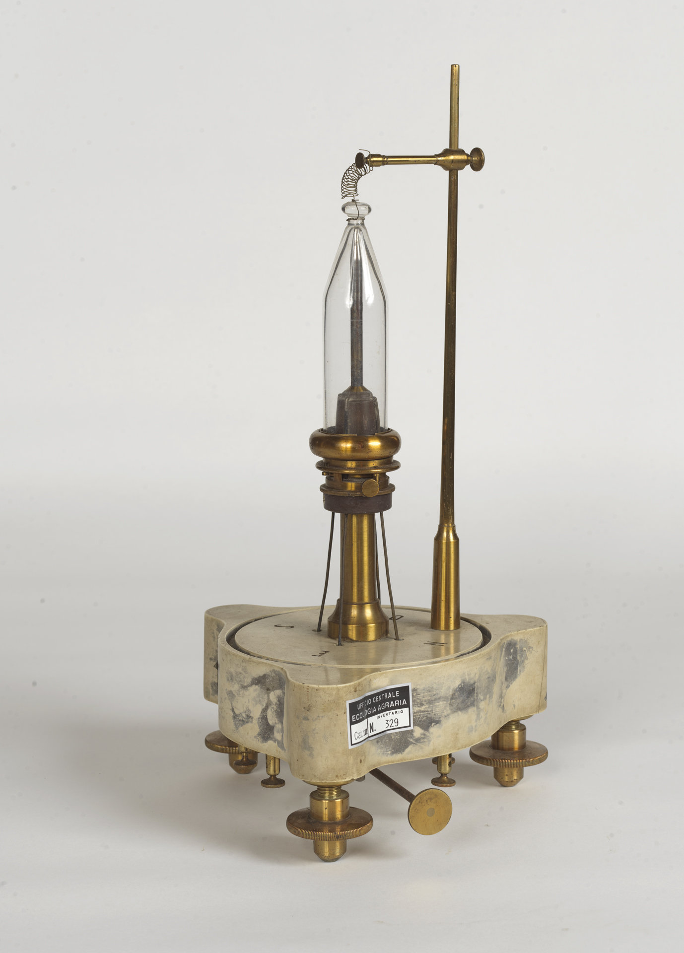 apparato sensore del sismografo Scateni per scosse ondulatorie (apparato sensore, per movimenti orizzontali) di Scateni Achille (sec. XIX)