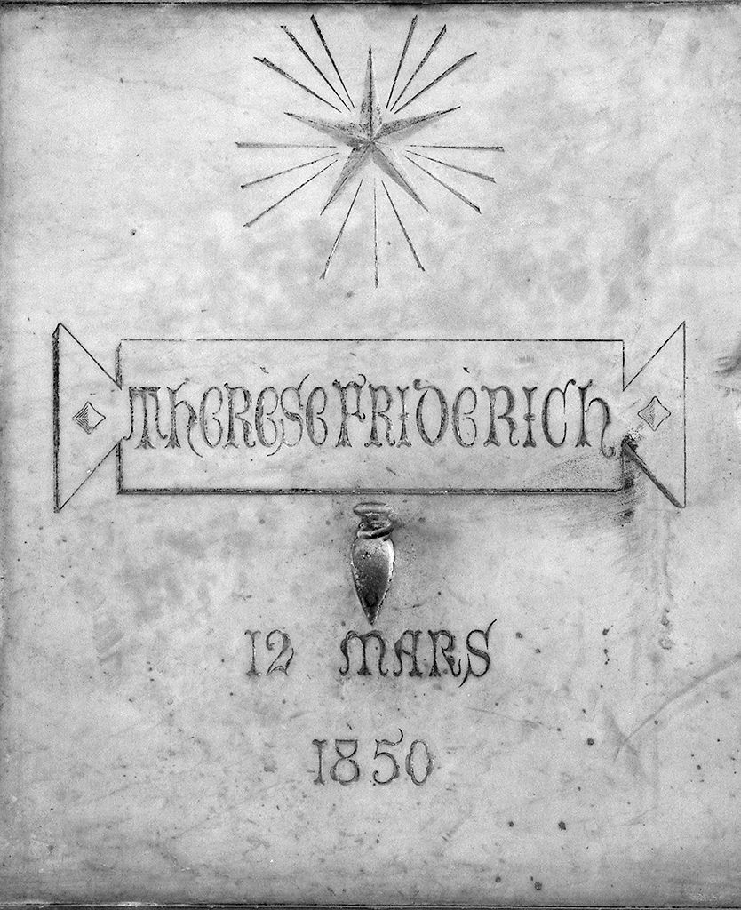 lapide tombale - produzione toscana (sec. XIX)